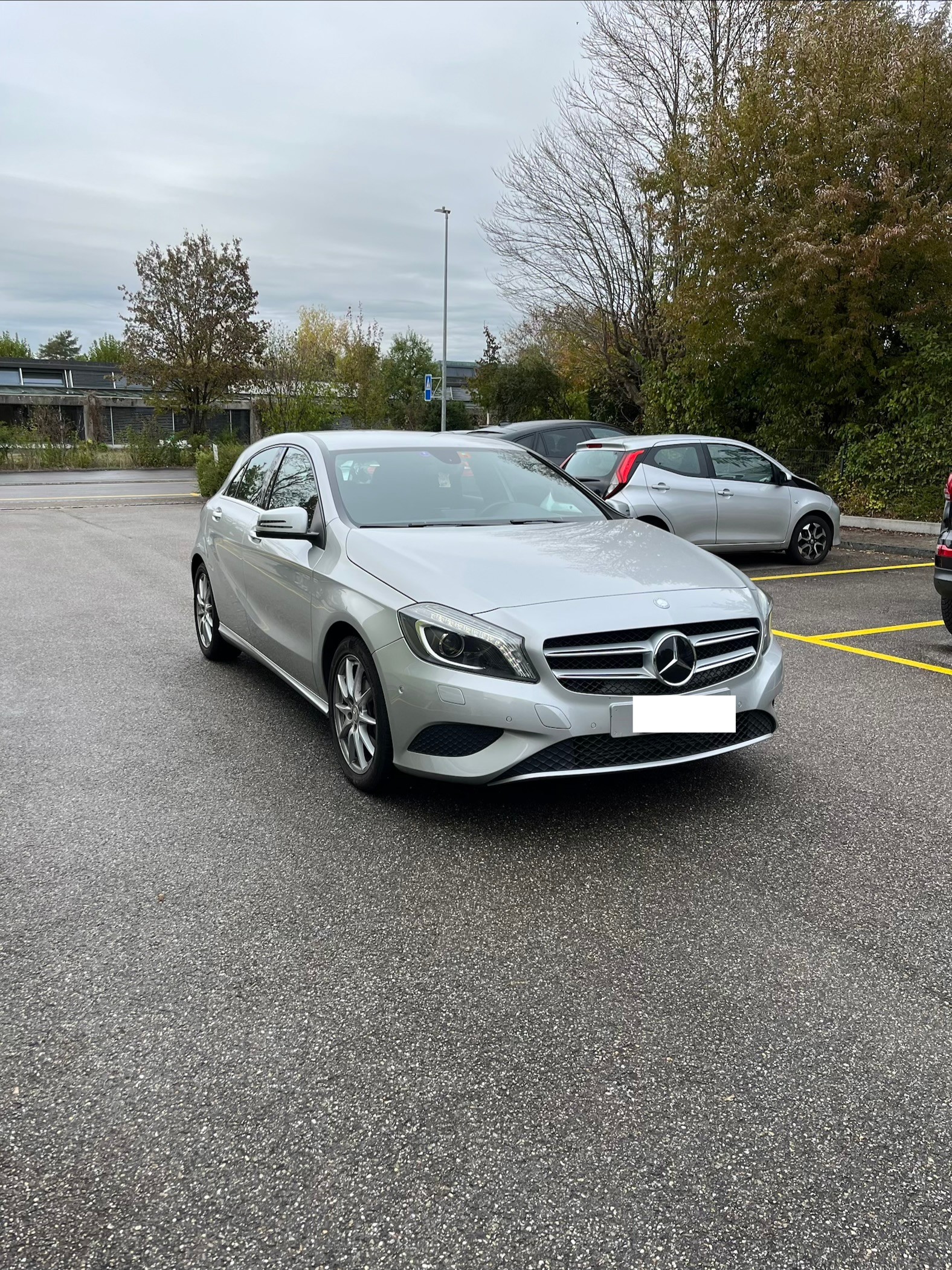 MERCEDES-BENZ A 180 Urban-image-3