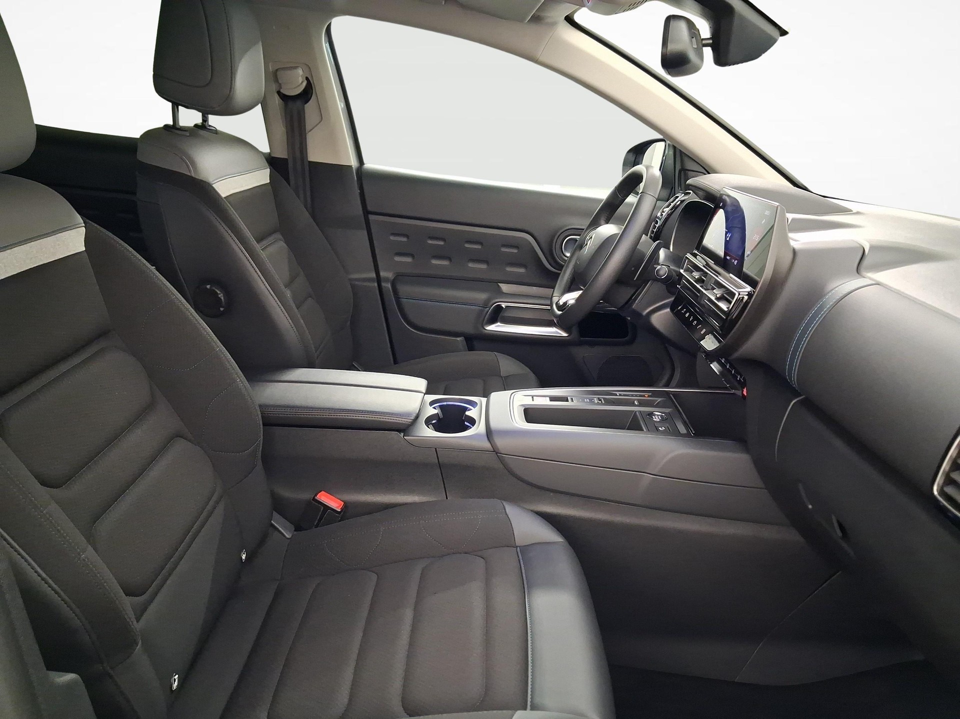 CITROEN C5 Aircross 1.2 PureTech Swiss Edition-image-9