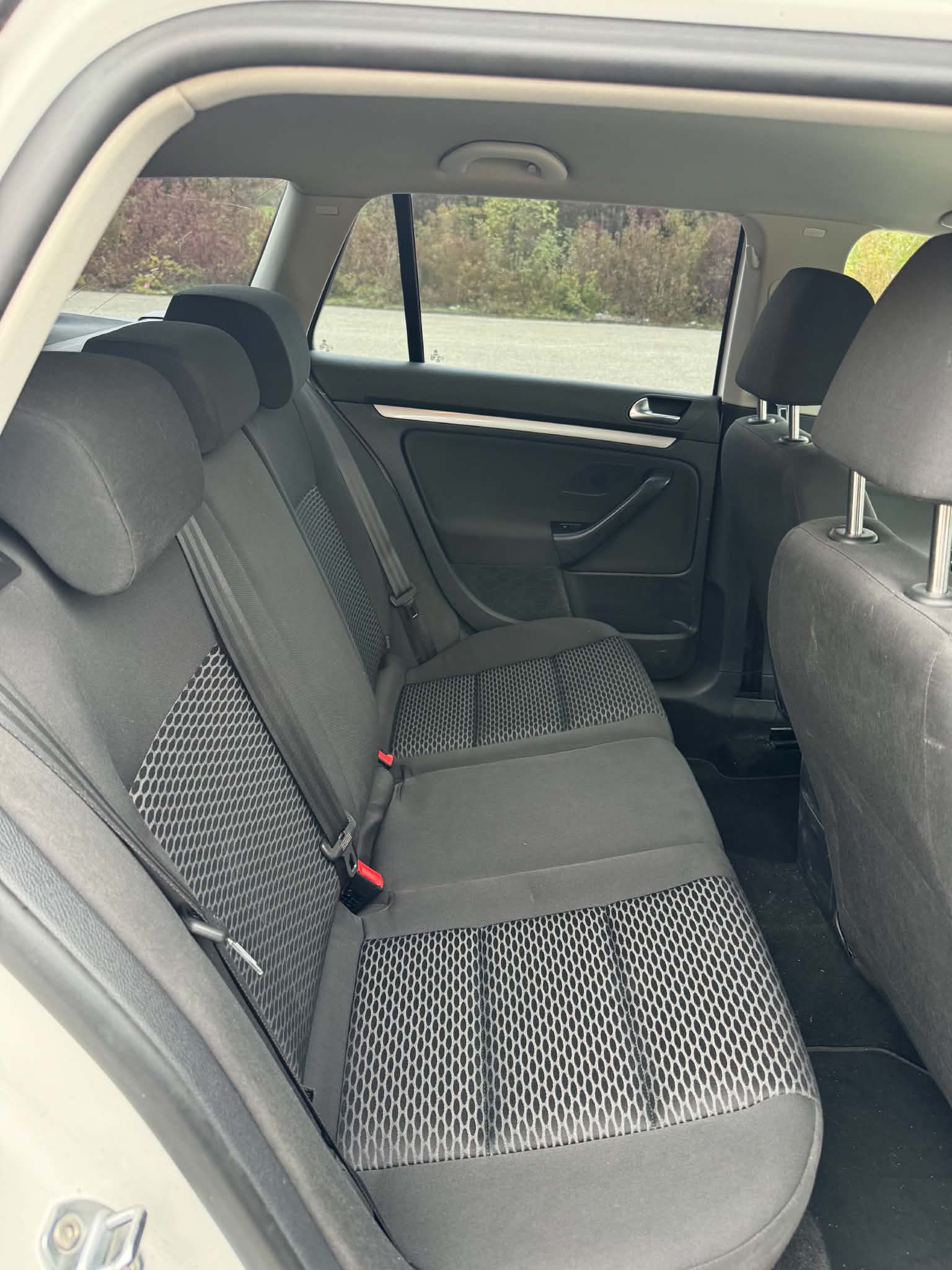 VW Golf Variant 1.4 TSI Comfortline DSG-image-4