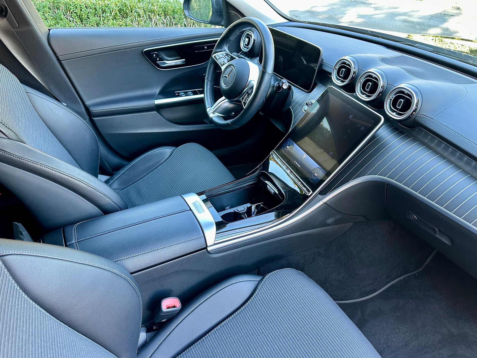 MERCEDES-BENZ C 300 D Avantgarde-image-2