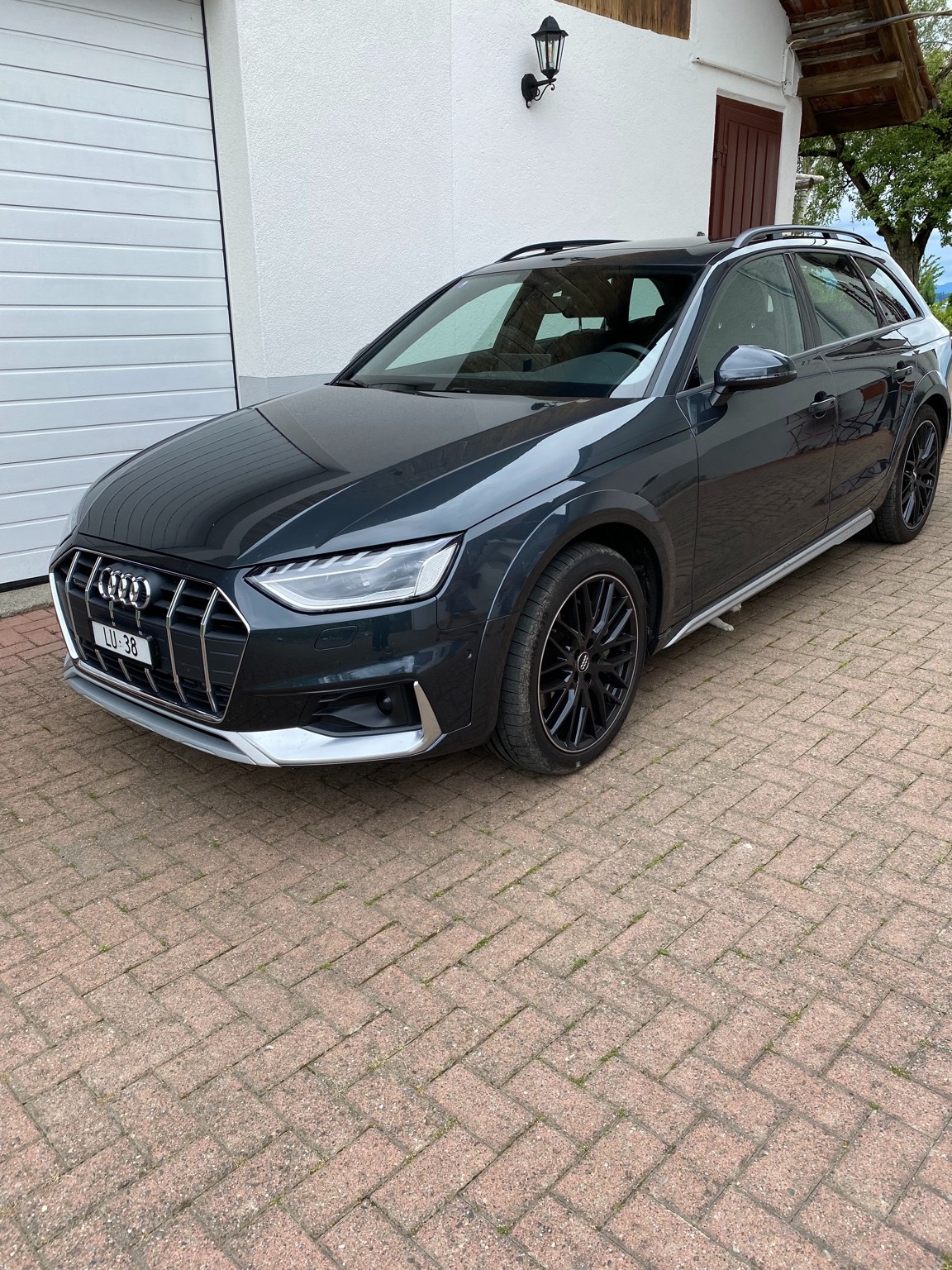 AUDI A4 allroad 45 TDI quattro tiptronic-image-4