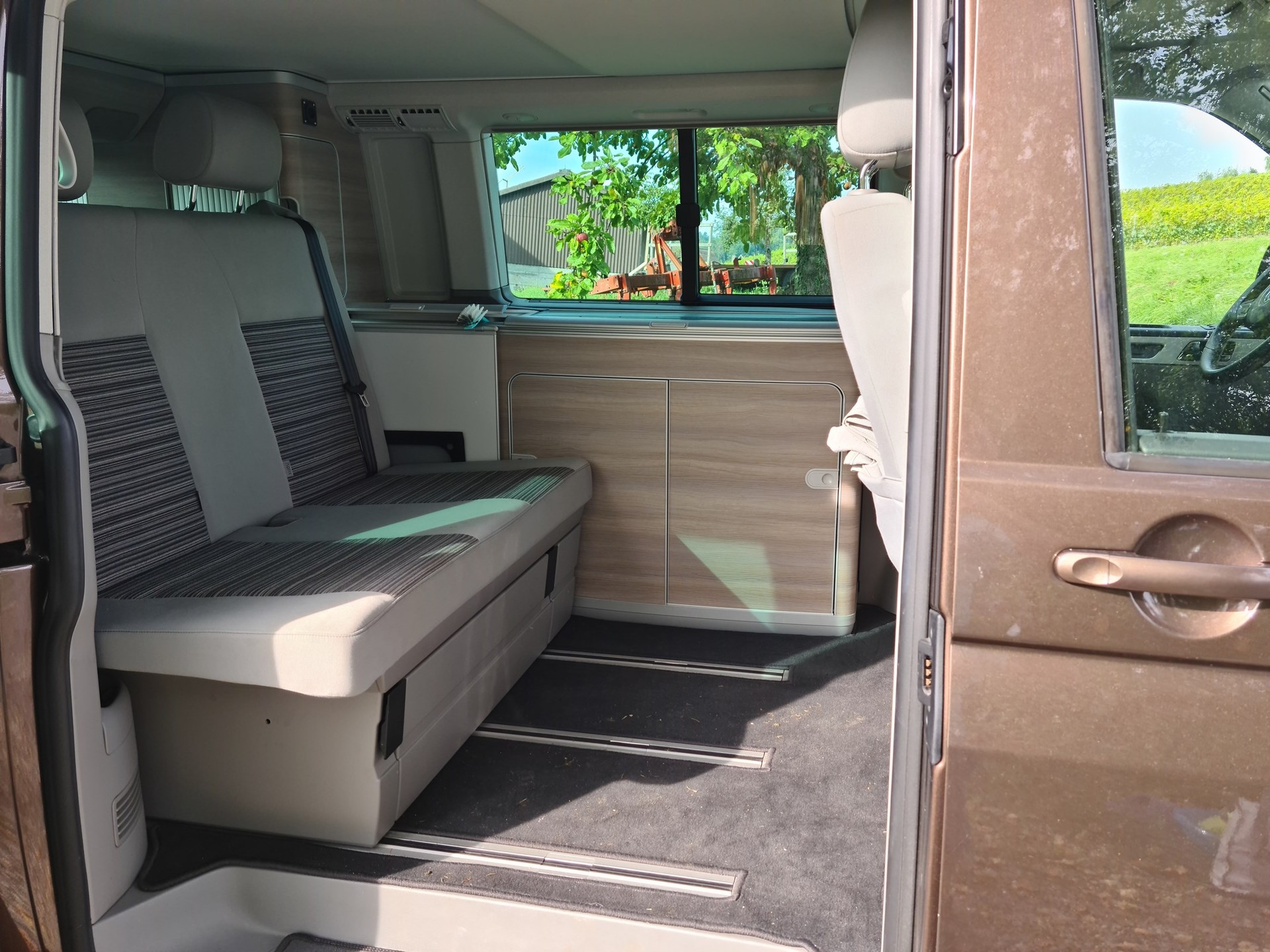 VW T5 California 2.0 Bi-TDI Comfortline-image-2