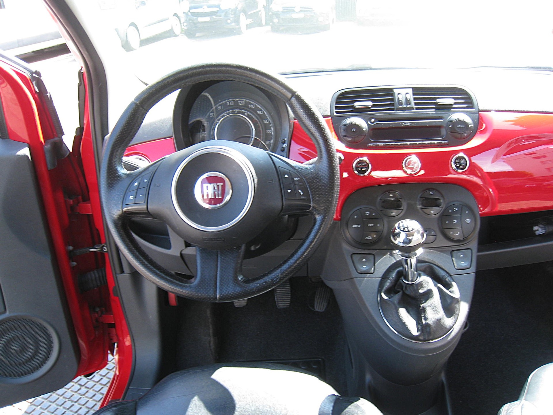 FIAT 500 1.4 16V Sport-image-14