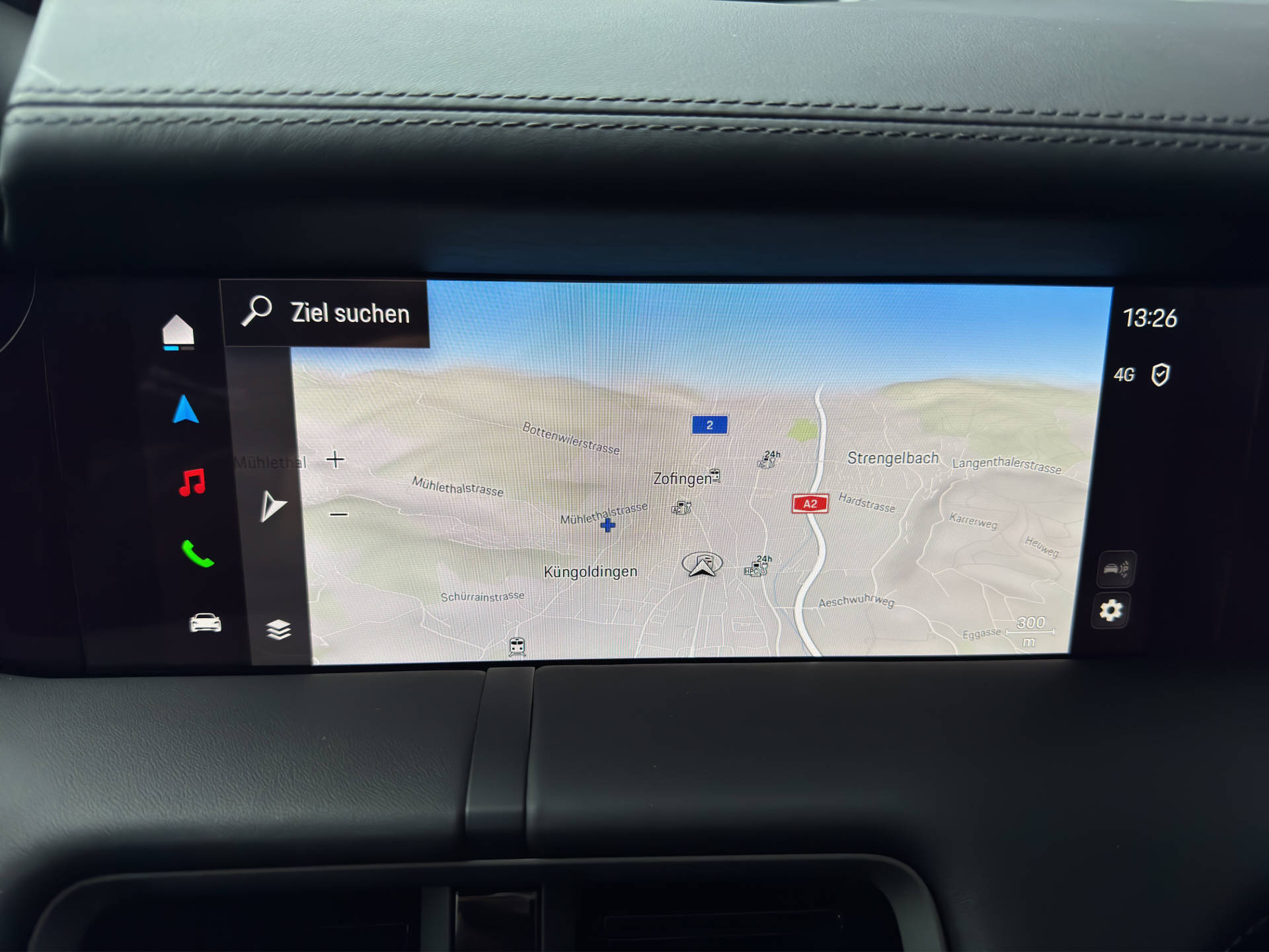 PORSCHE Taycan 4S mit Performance Batterie Plus-image-8