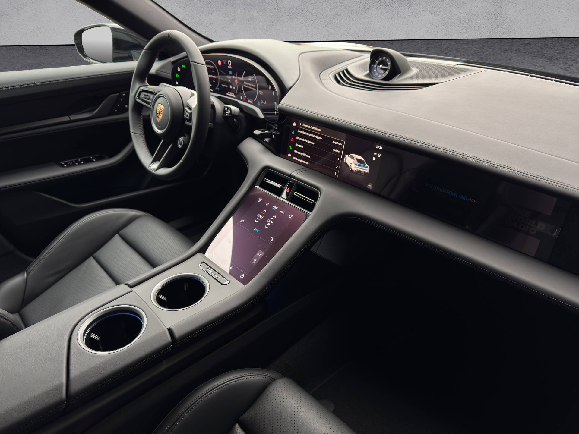 PORSCHE Taycan 4S mit Performance Batterie Plus-image-7