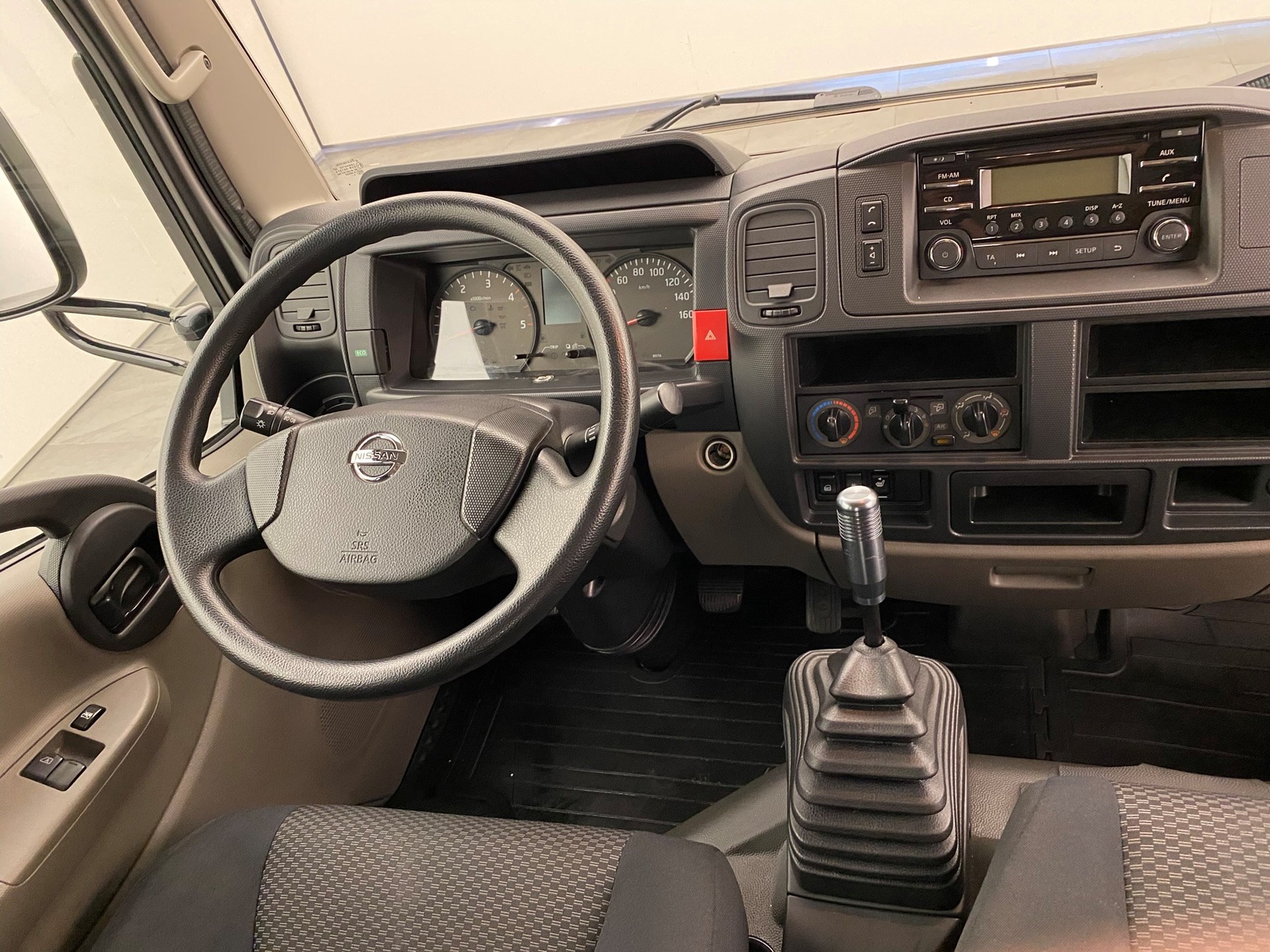 NISSAN Cabstar NT400 35.15 L2 Pro-image-7