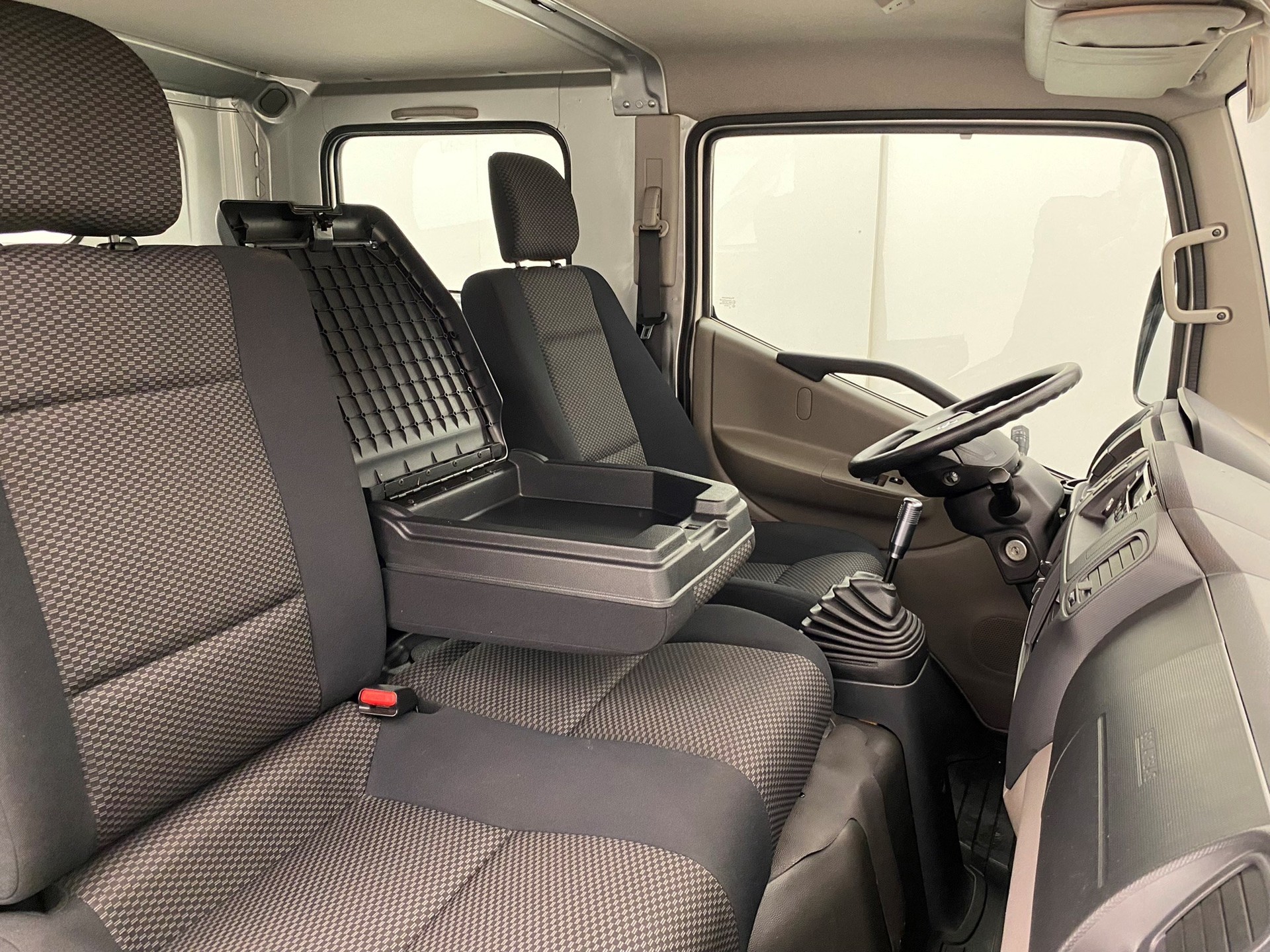 NISSAN Cabstar NT400 35.15 L2 Pro-image-9