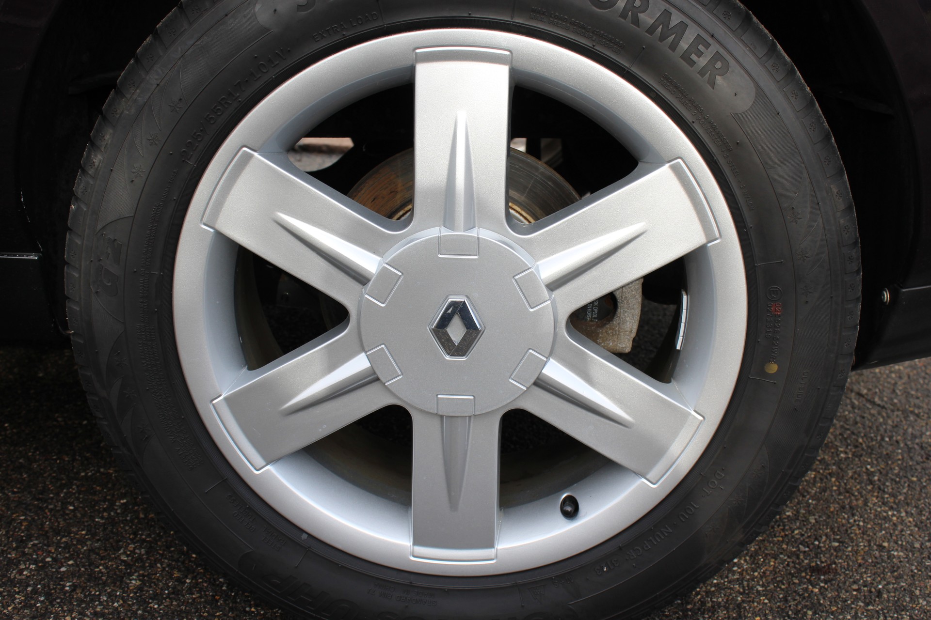 RENAULT Avantime 3.0 V6 Privilège-image-4