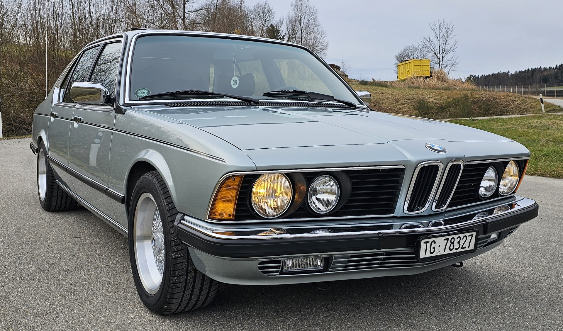 BMW 735