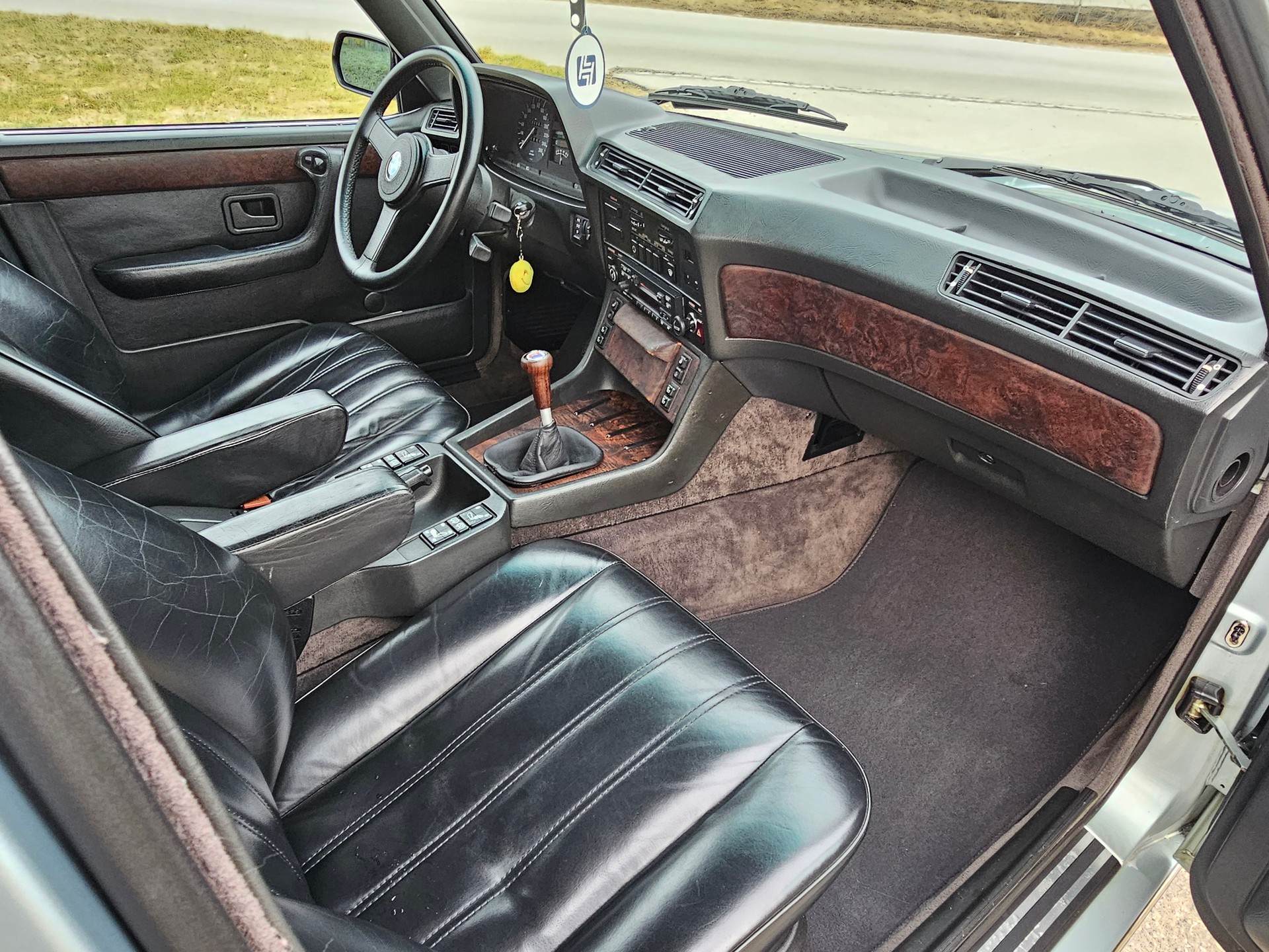 BMW 735-image-16