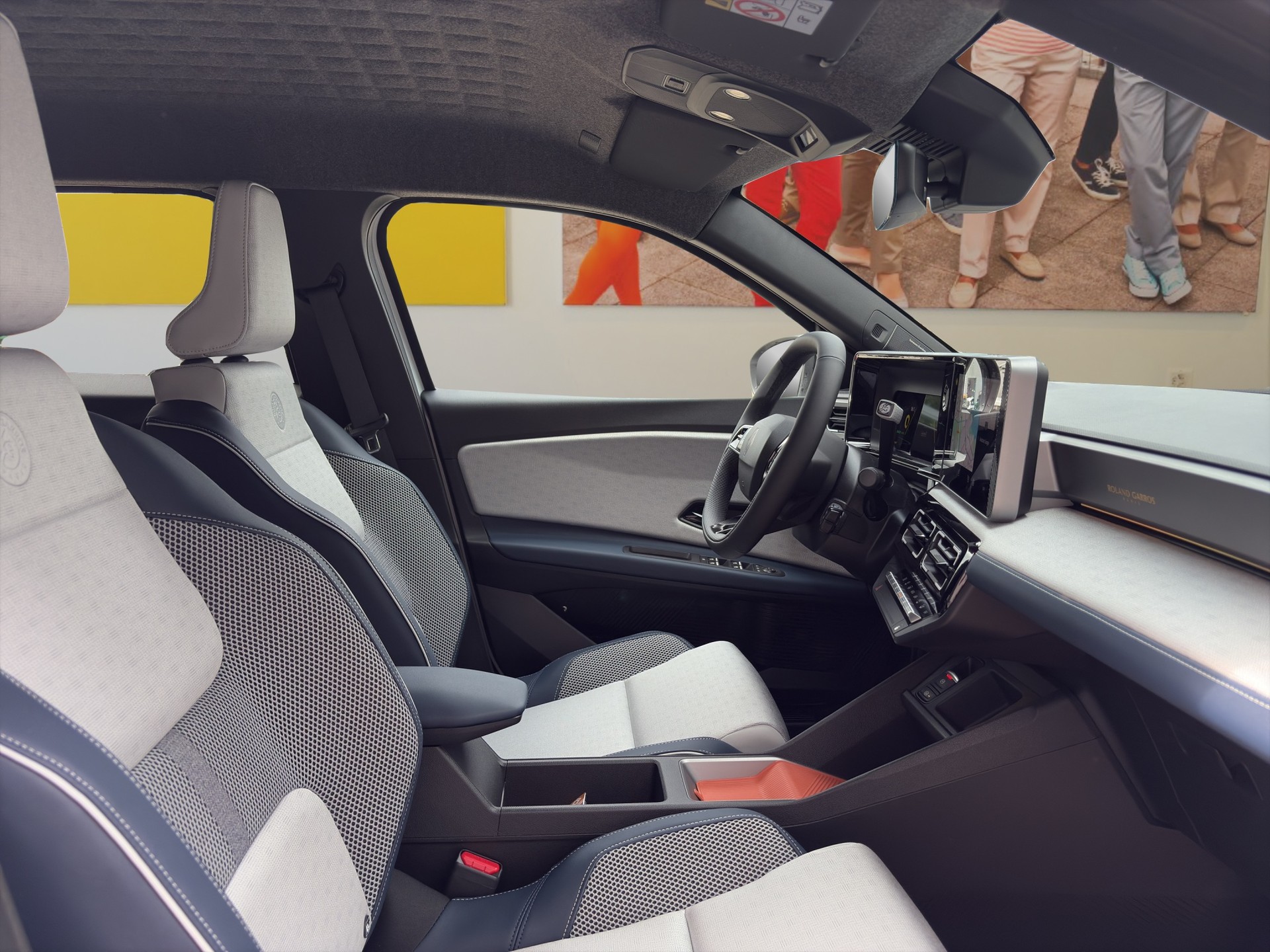 RENAULT R5 E-Tech Comfort Range 52 kWh Roland Garros-image-15