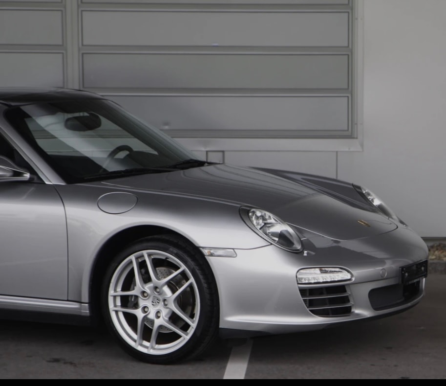 PORSCHE 911 Targa 4-image-11