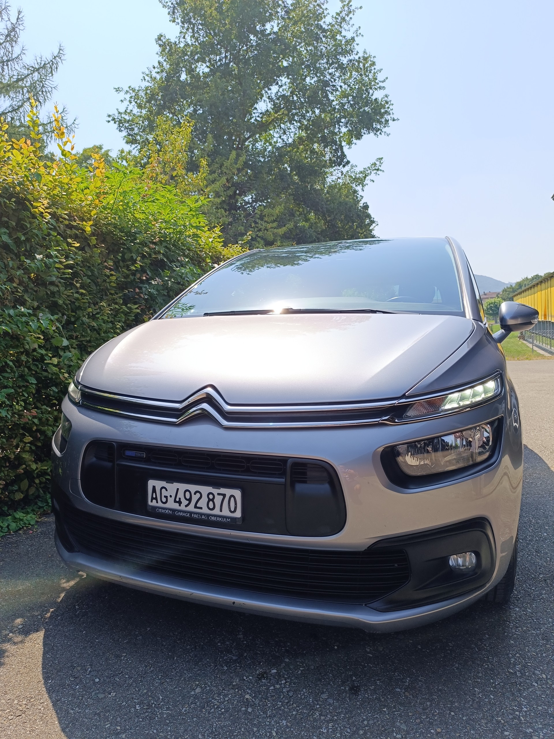 CITROEN C4 Picasso 1.2 Pure Tech Live-image-1