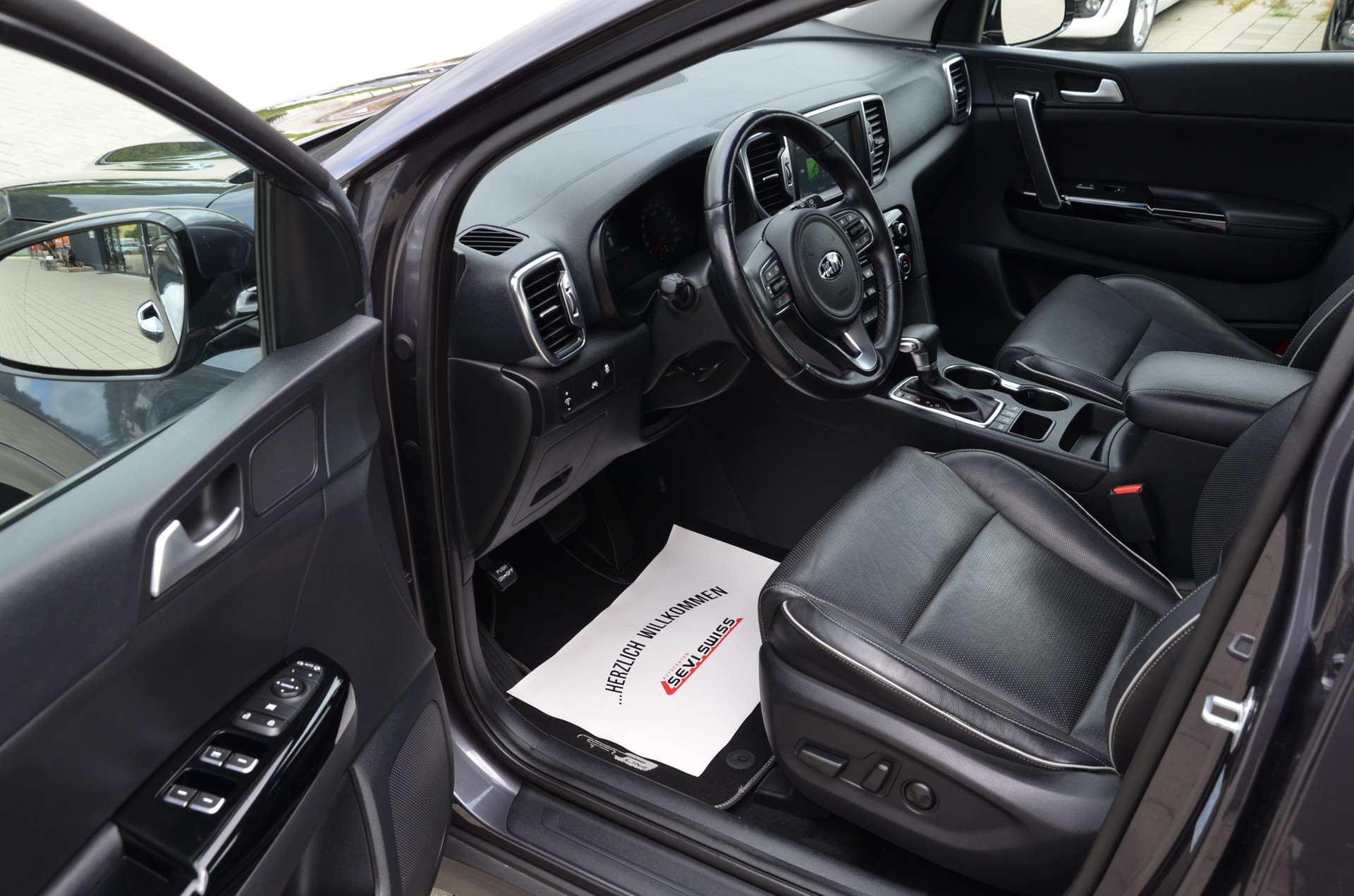 KIA Sportage 2.0CRDi Style GT Line 4WD Automat*Frisch ab MFK,1 Jahr oder 20'000km Garantie*-image-13