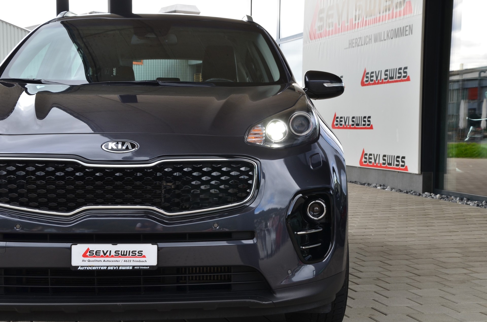 KIA Sportage 2.0CRDi Style GT Line 4WD Automat*Frisch ab MFK,1 Jahr oder 20'000km Garantie*-image-9