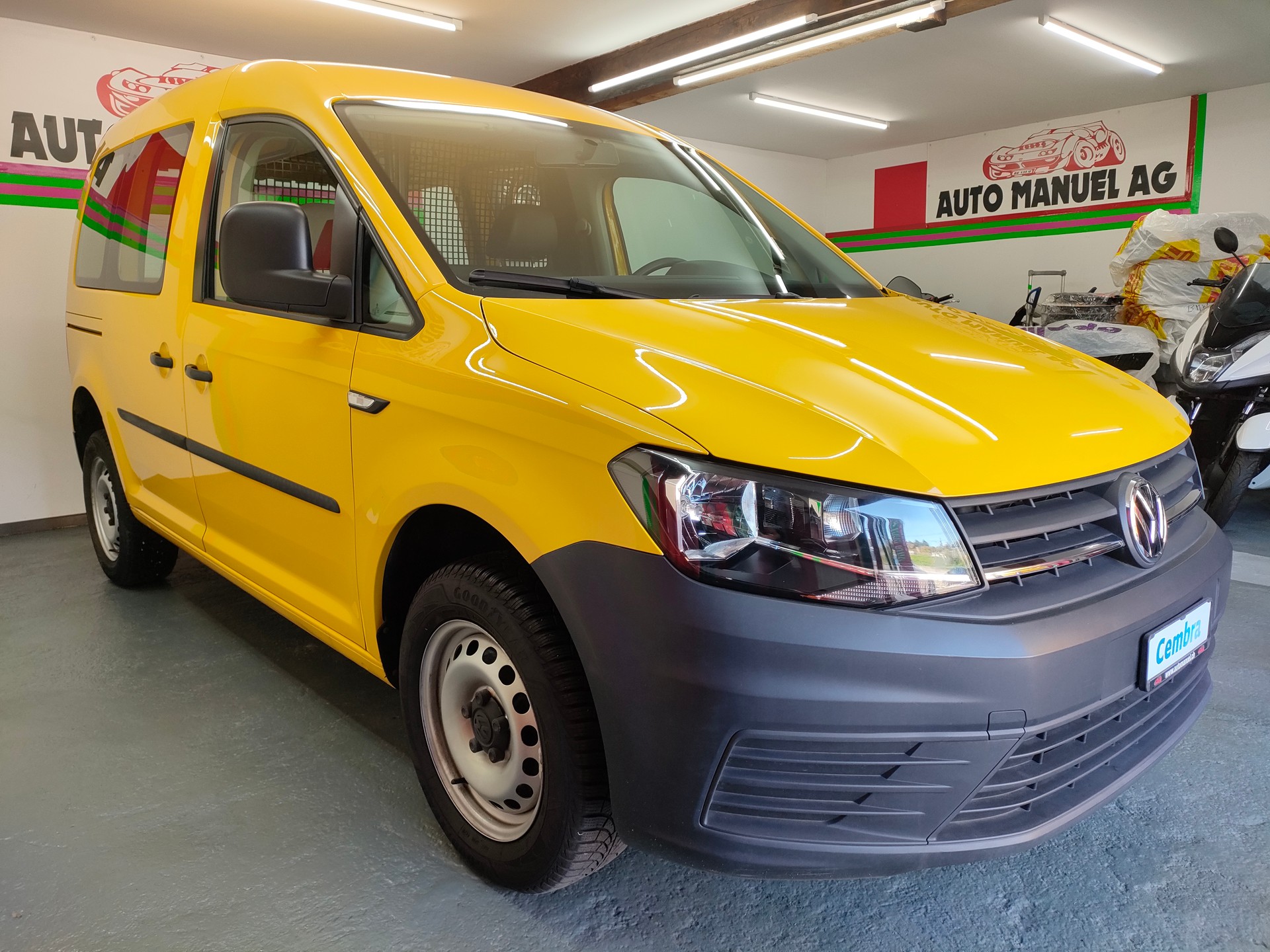 VW CADDY 4Motion 2.0TDI-image-1