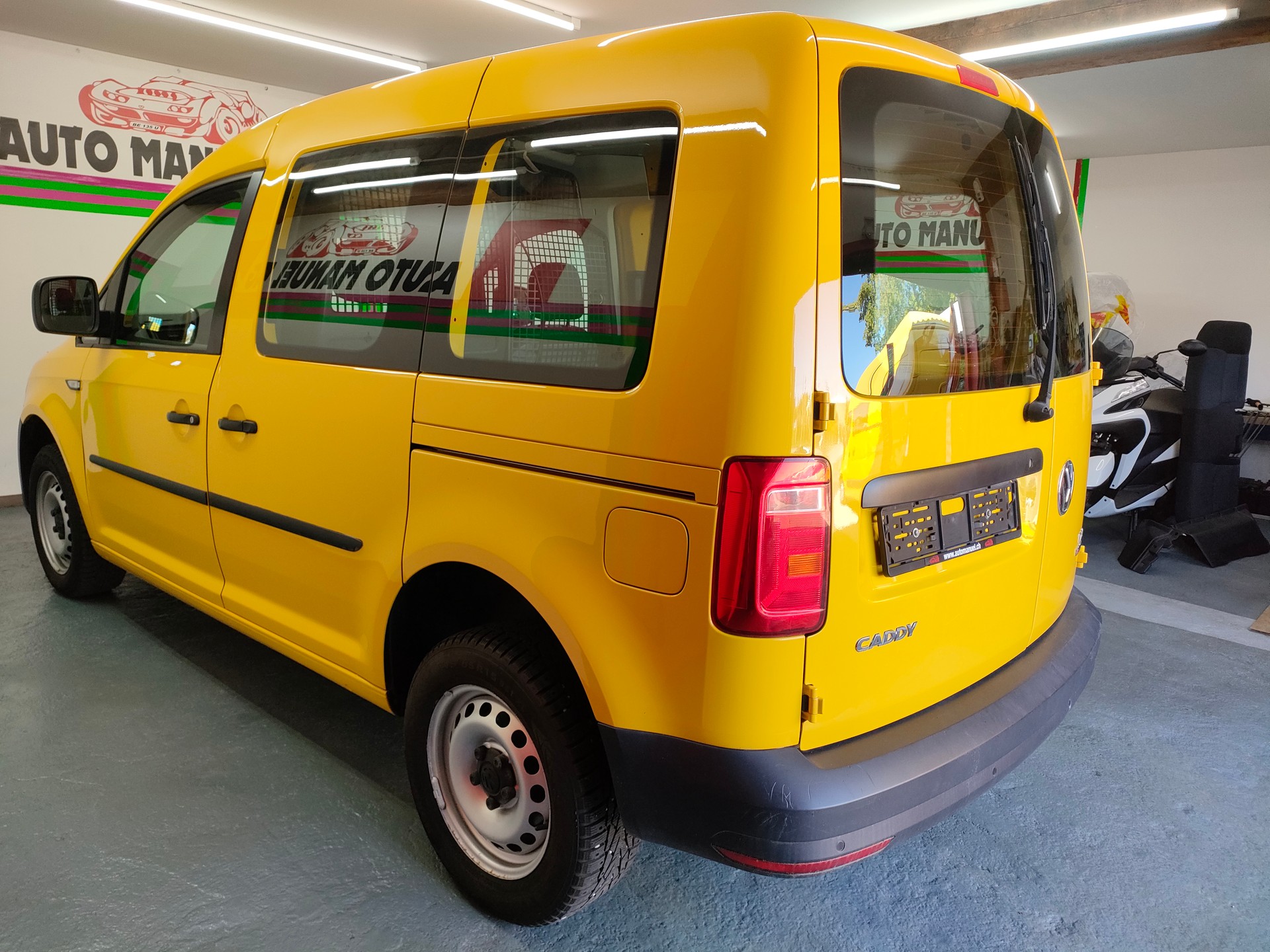 VW CADDY 4Motion 2.0TDI-image-6
