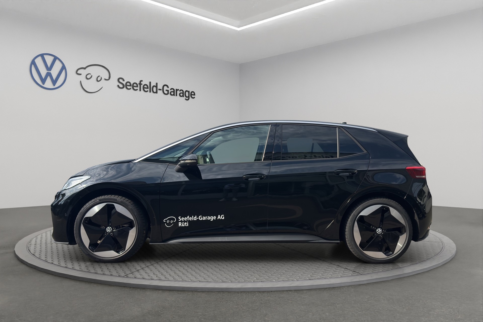 VW ID.3 Pro S 79 kWh Pro S United-image-2