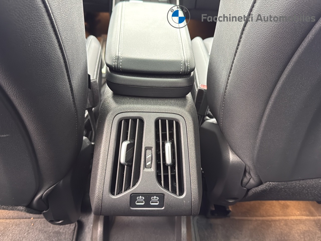 BMW X1 xDrive 30e M Sport Pro-image-22