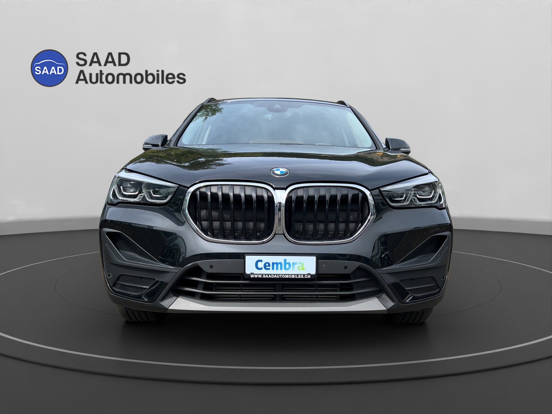 BMW X1 xDrive 18d xLine Steptronic-image-0