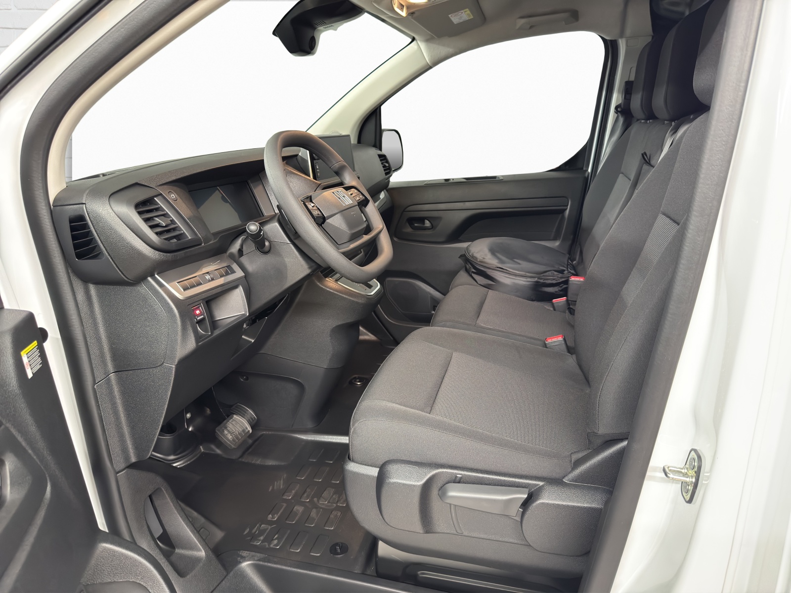 FIAT E-Scudo Kaw. L2 75 kWh-image-6