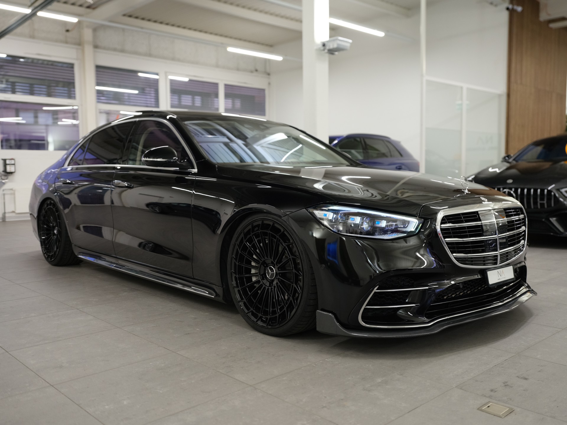 MERCEDES-BENZ S 580 L 4Matic AMG Line 9G-Tronic *Junge Sterne Garantie* *Brabus Optik* *22 Zoll* *Hinterachslenkung*-showroom-element-1