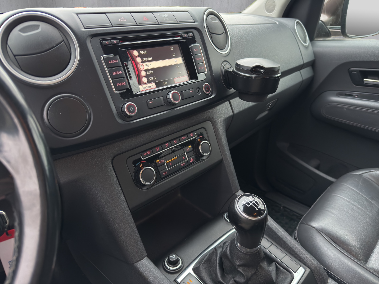 VW Amarok 2.0 BiTDI Highline 4Motion-image-11