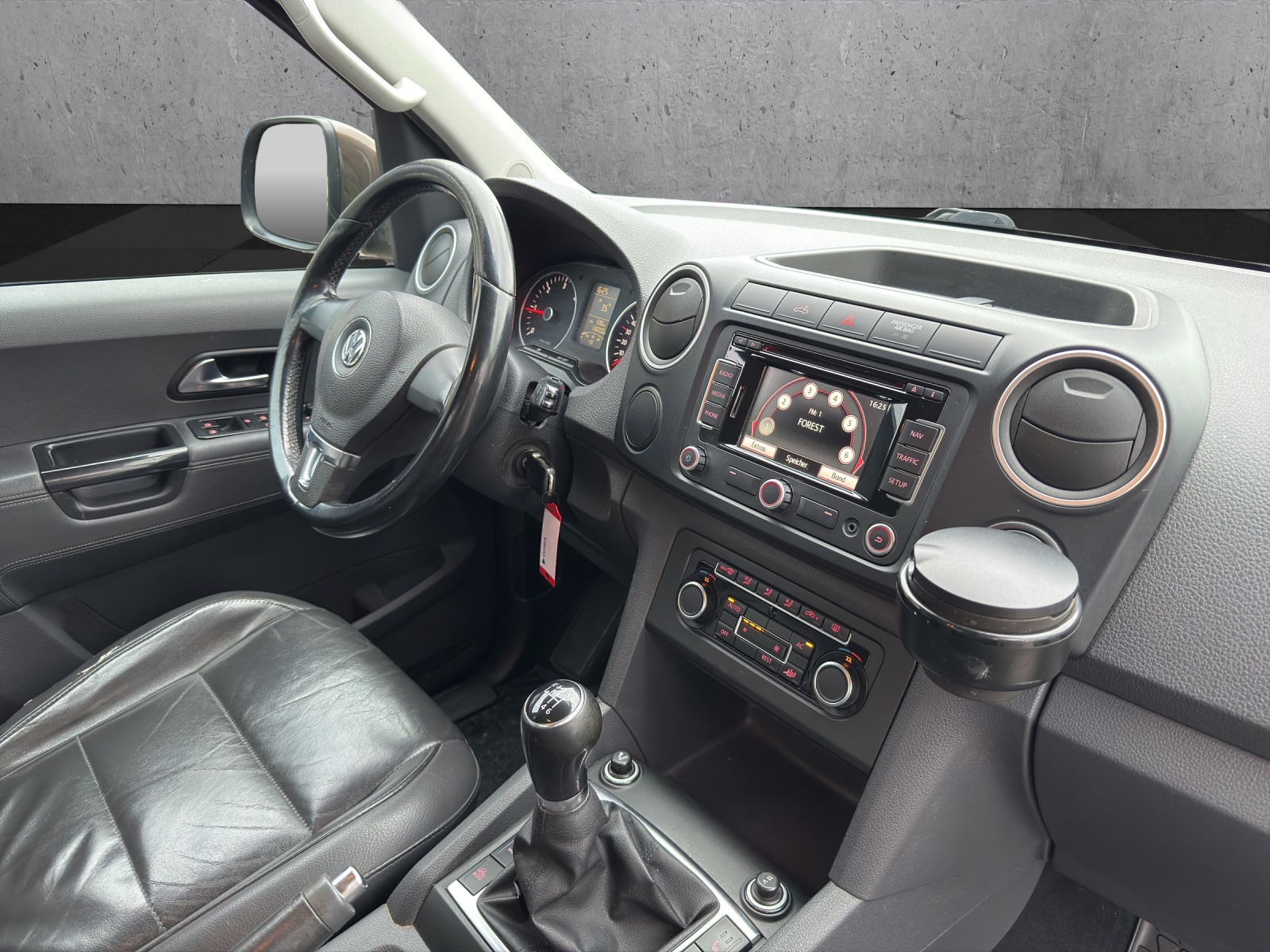 VW Amarok 2.0 BiTDI Highline 4Motion-image-10