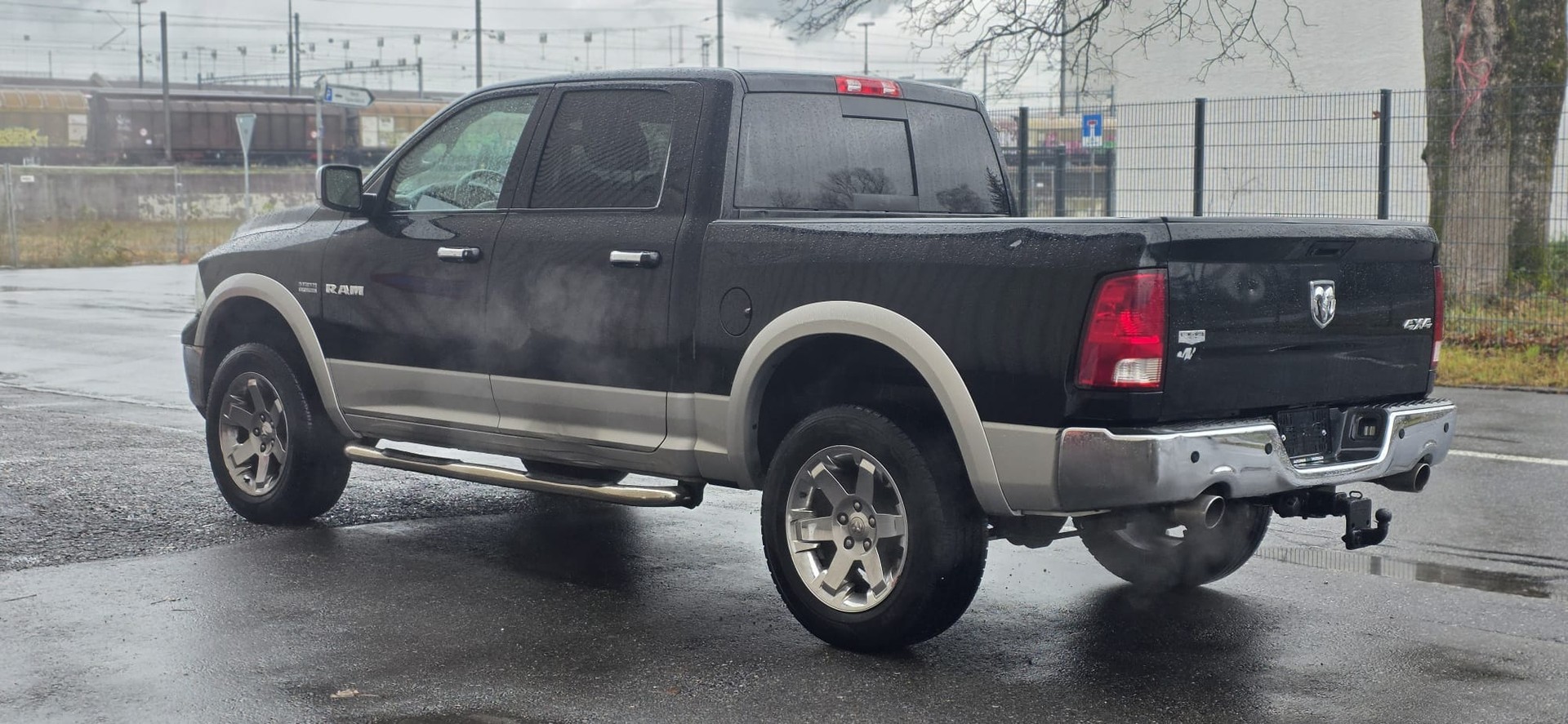 DODGE Ram-image-3