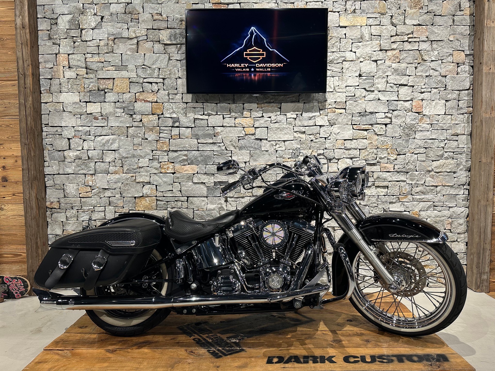 HARLEY-DAVIDSON FLSTN Softail Deluxe ABS