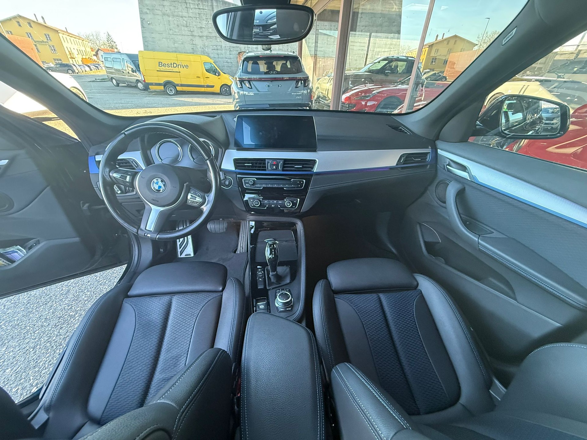 BMW X1 sDrive 18i Steptronic M Sport DSK-image-6