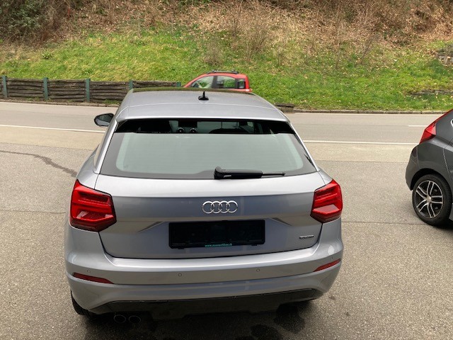 AUDI Q2 35 TDI quattro Sport Attraction S-tronic-image-3