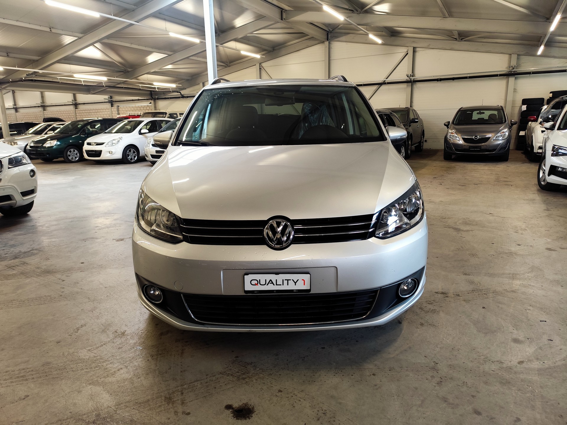 VW Touran 1.6 TDI Trendline DSG-image-0