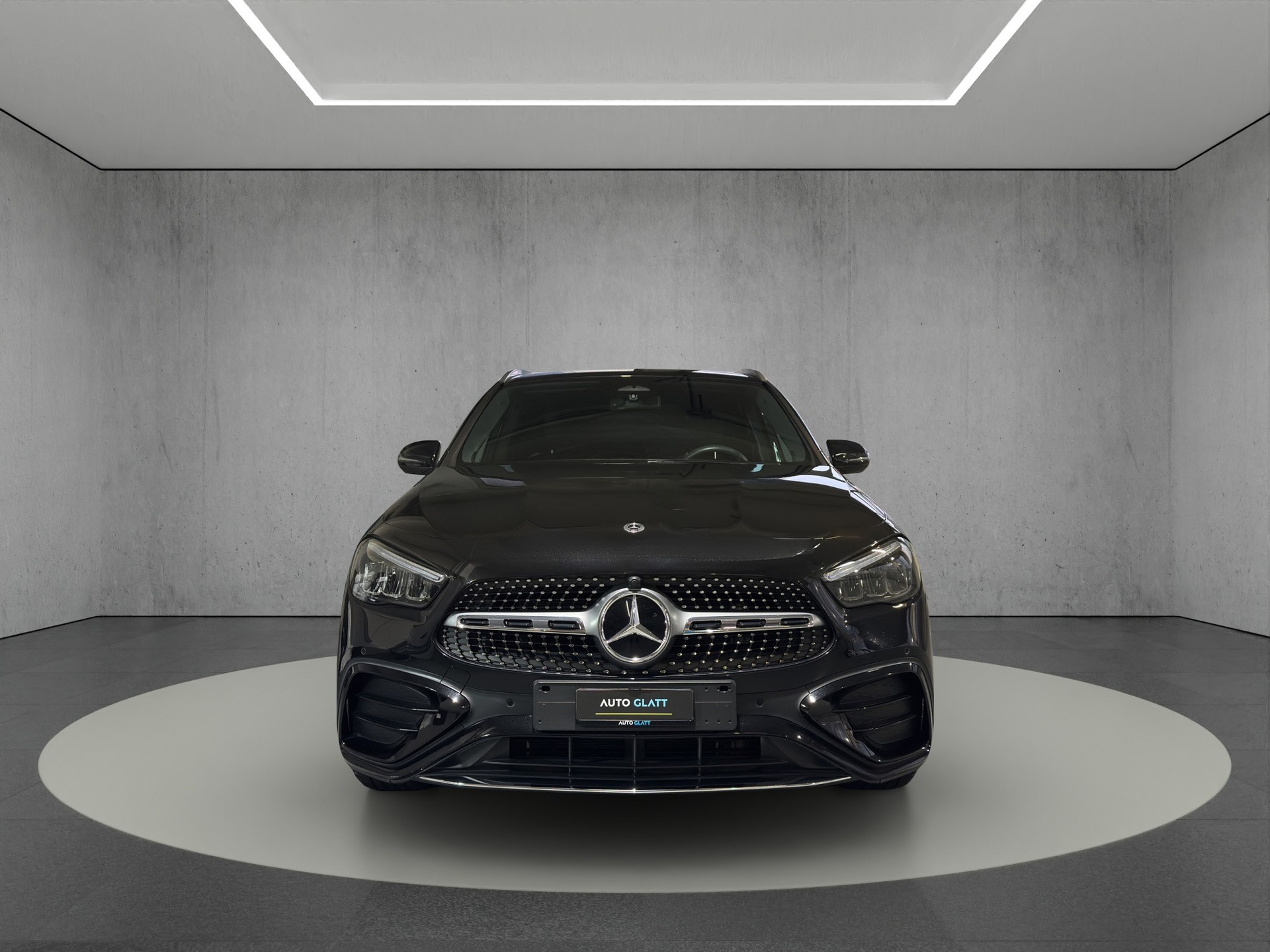 MERCEDES-BENZ GLA 200 AMG Line "AHK-Distronic"-image-6
