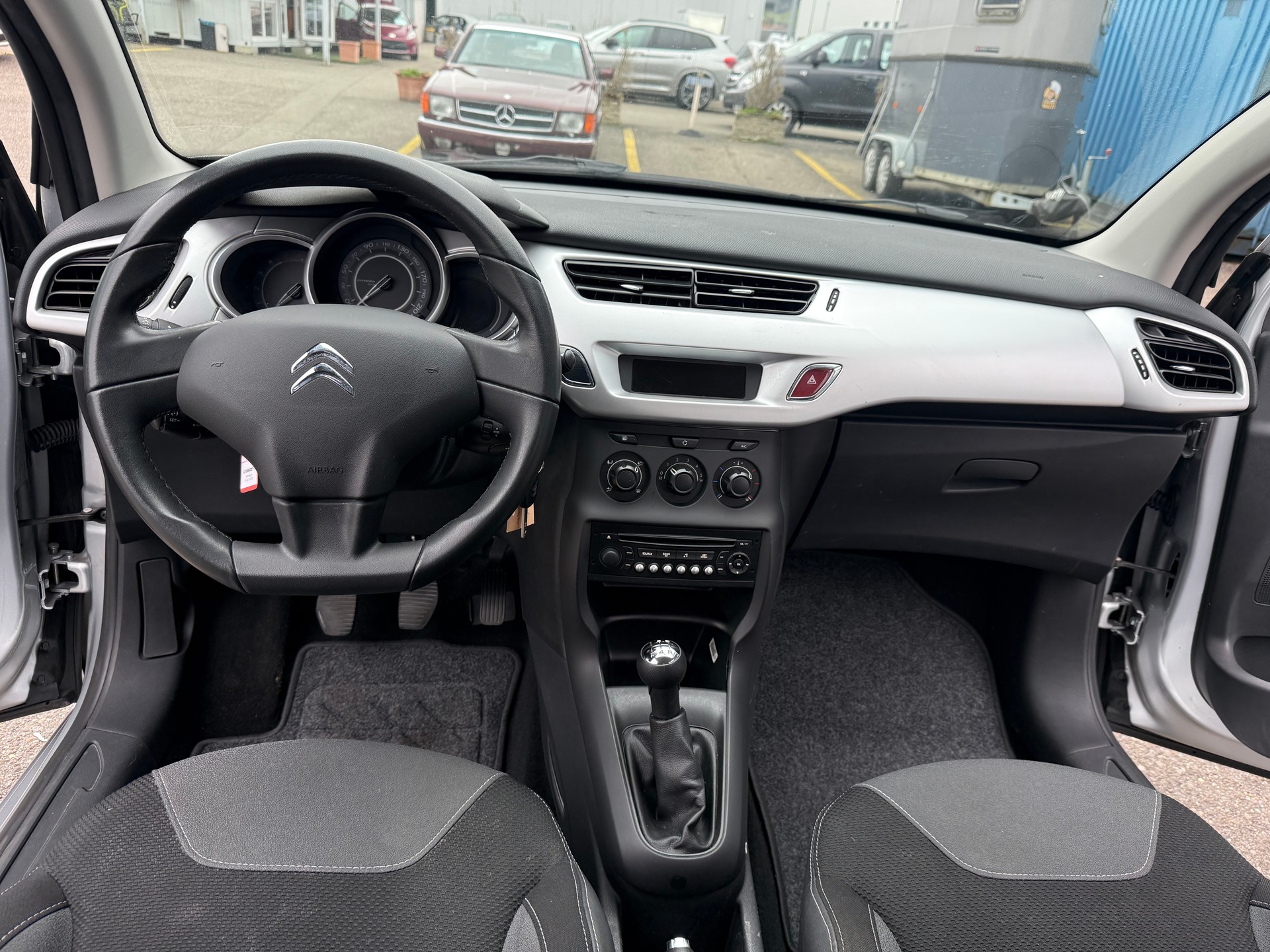 CITROEN C3 1.6 16V HDi Exclusive-image-3