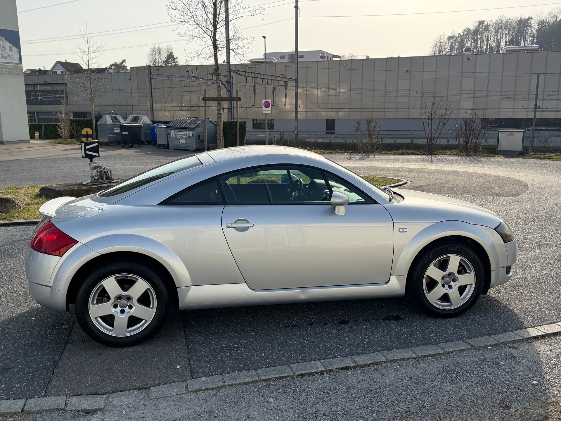 AUDI TT Coupé 1.8 T-image-6
