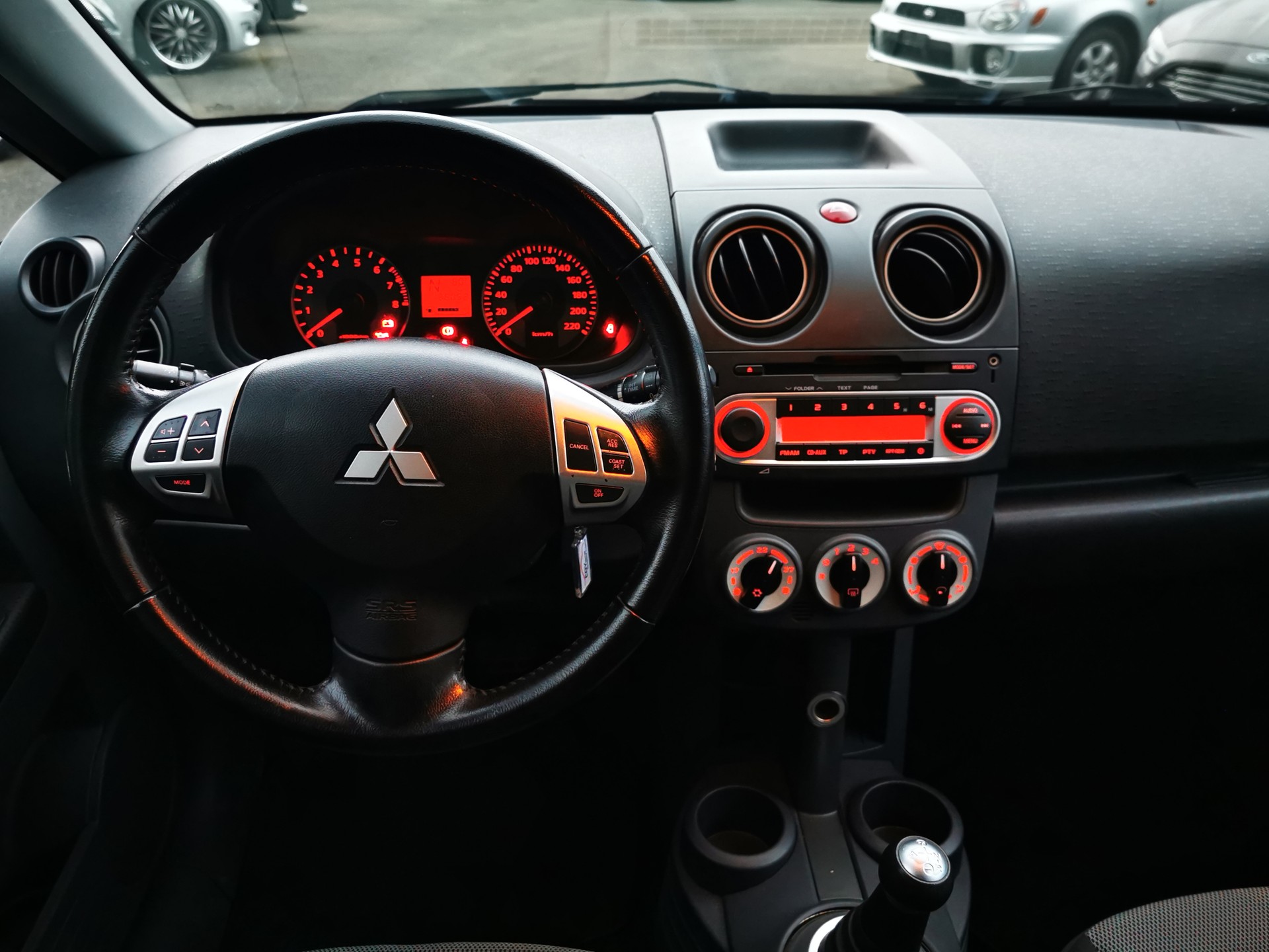 MITSUBISHI Colt 1.3 16V Jubilé (35) Allshift-image-4
