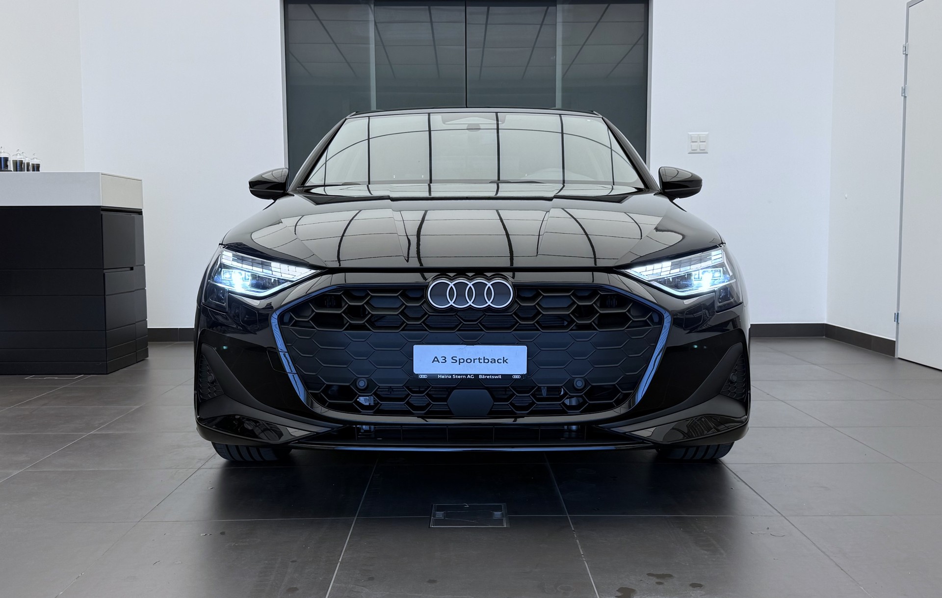 AUDI A3 Sportback TFSI e 150 kW Attraction S-tronic-image-1