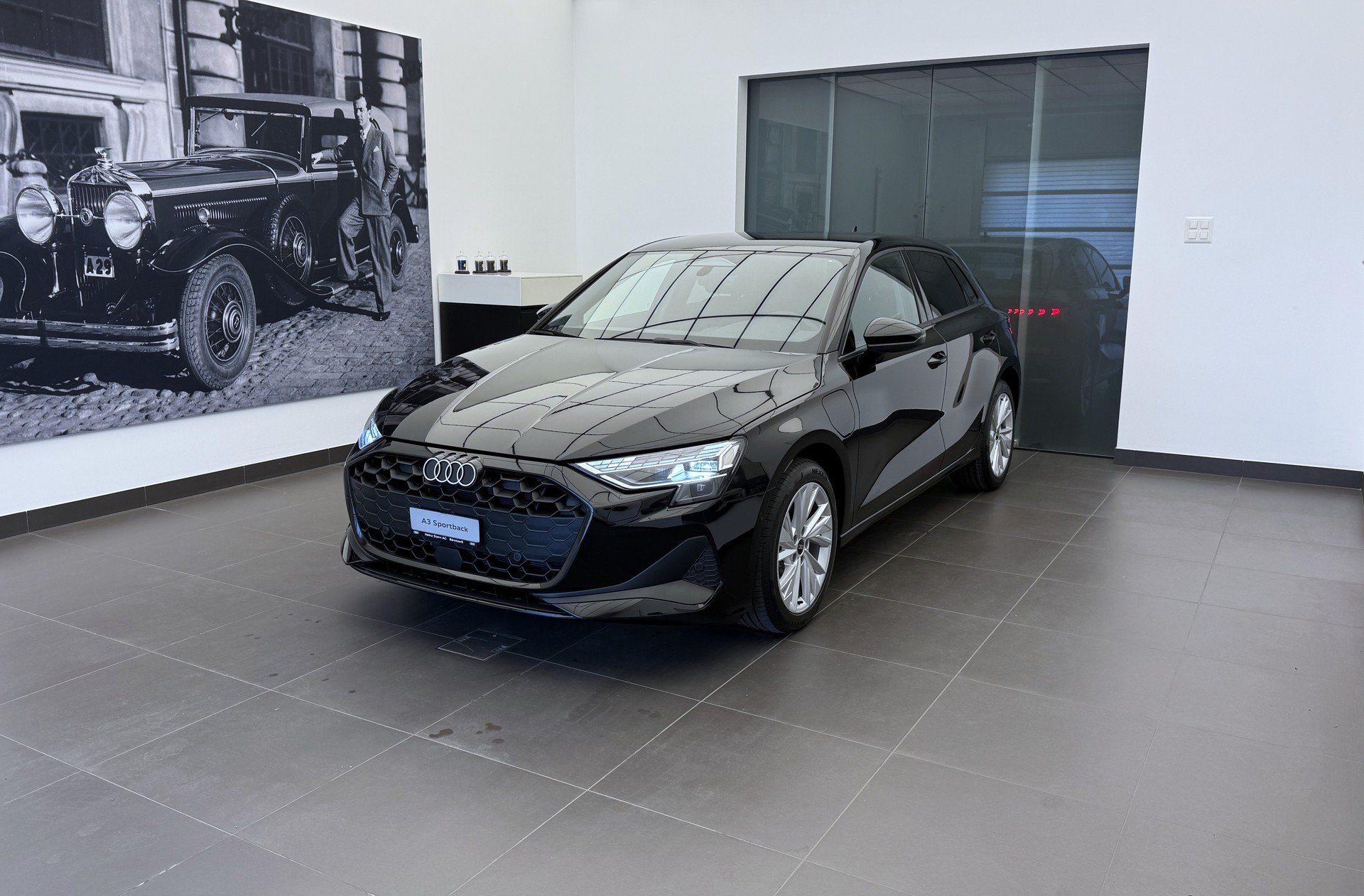 AUDI A3 Sportback TFSI e 150 kW Attraction S-tronic-image-0
