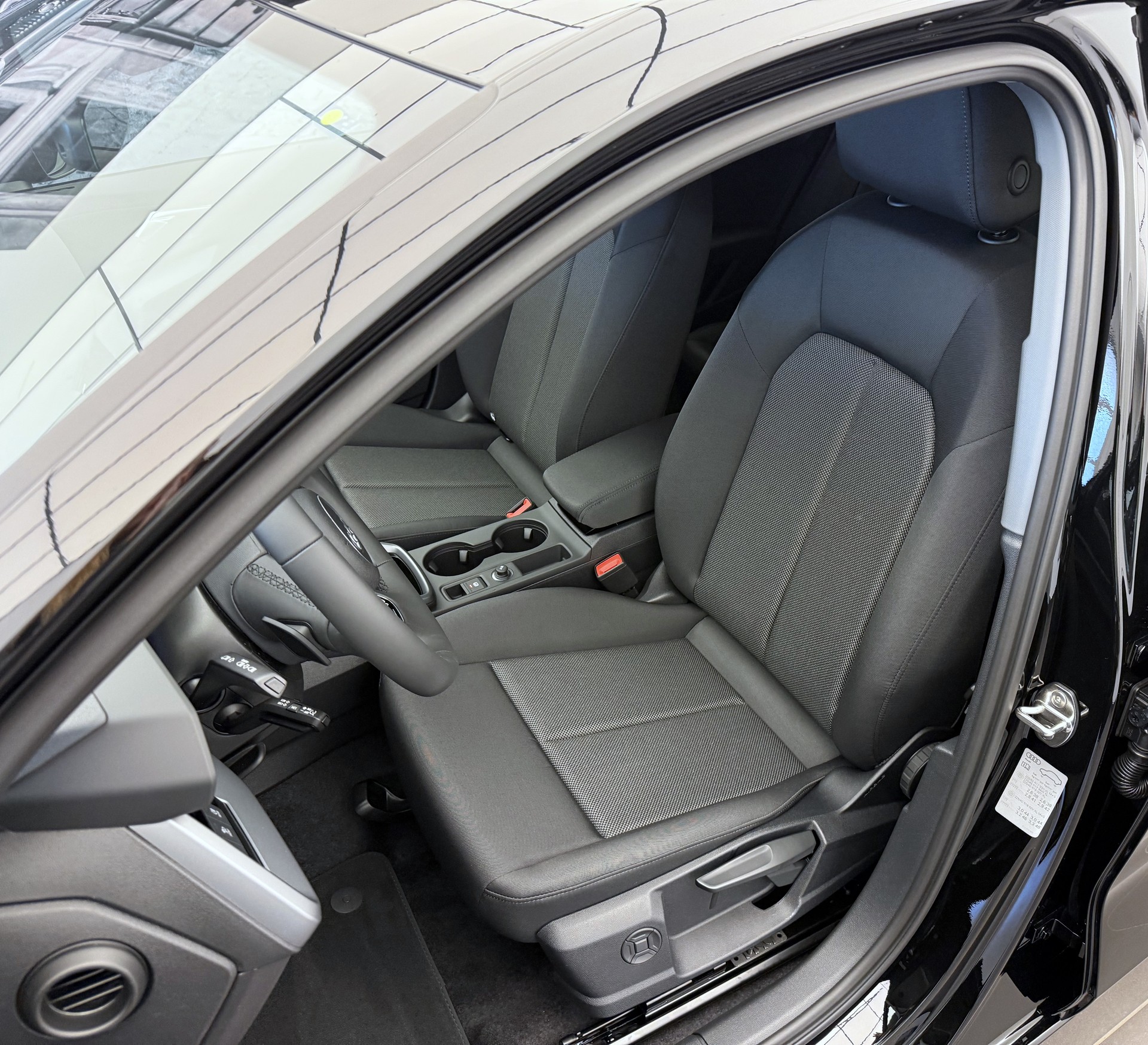 AUDI A3 Sportback TFSI e 150 kW Attraction S-tronic-image-4