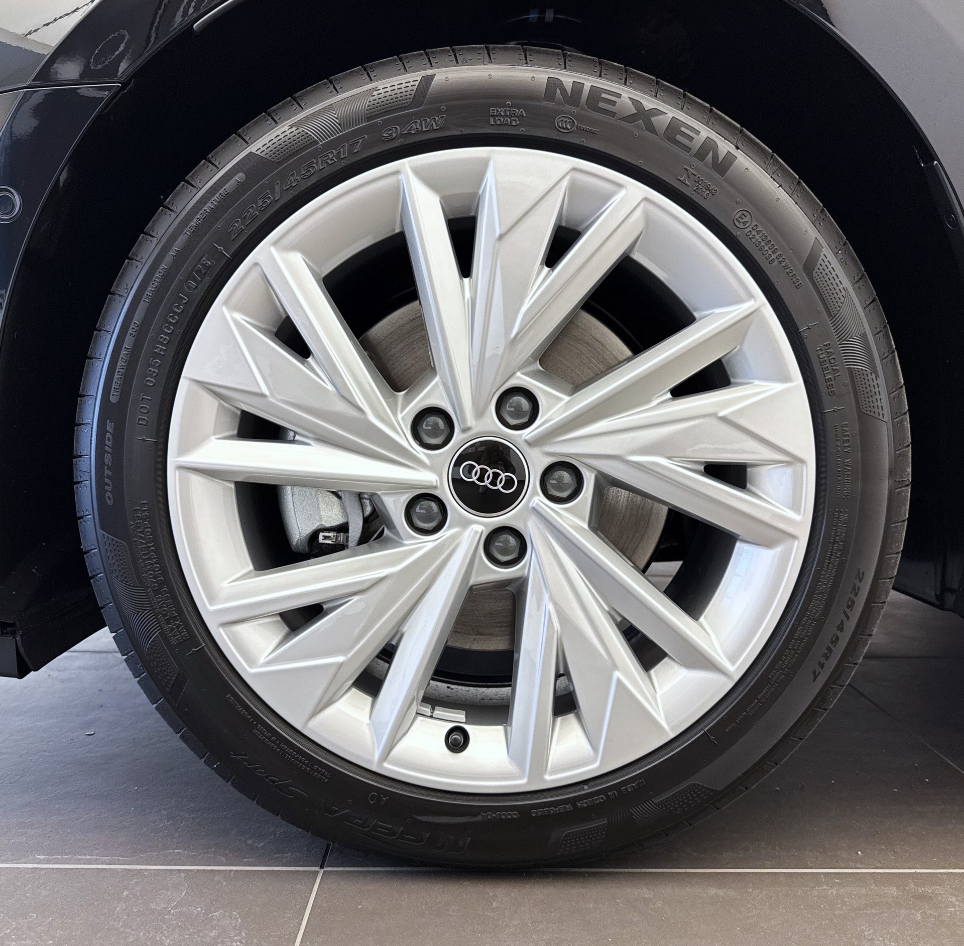 AUDI A3 Sportback TFSI e 150 kW Attraction S-tronic-image-2
