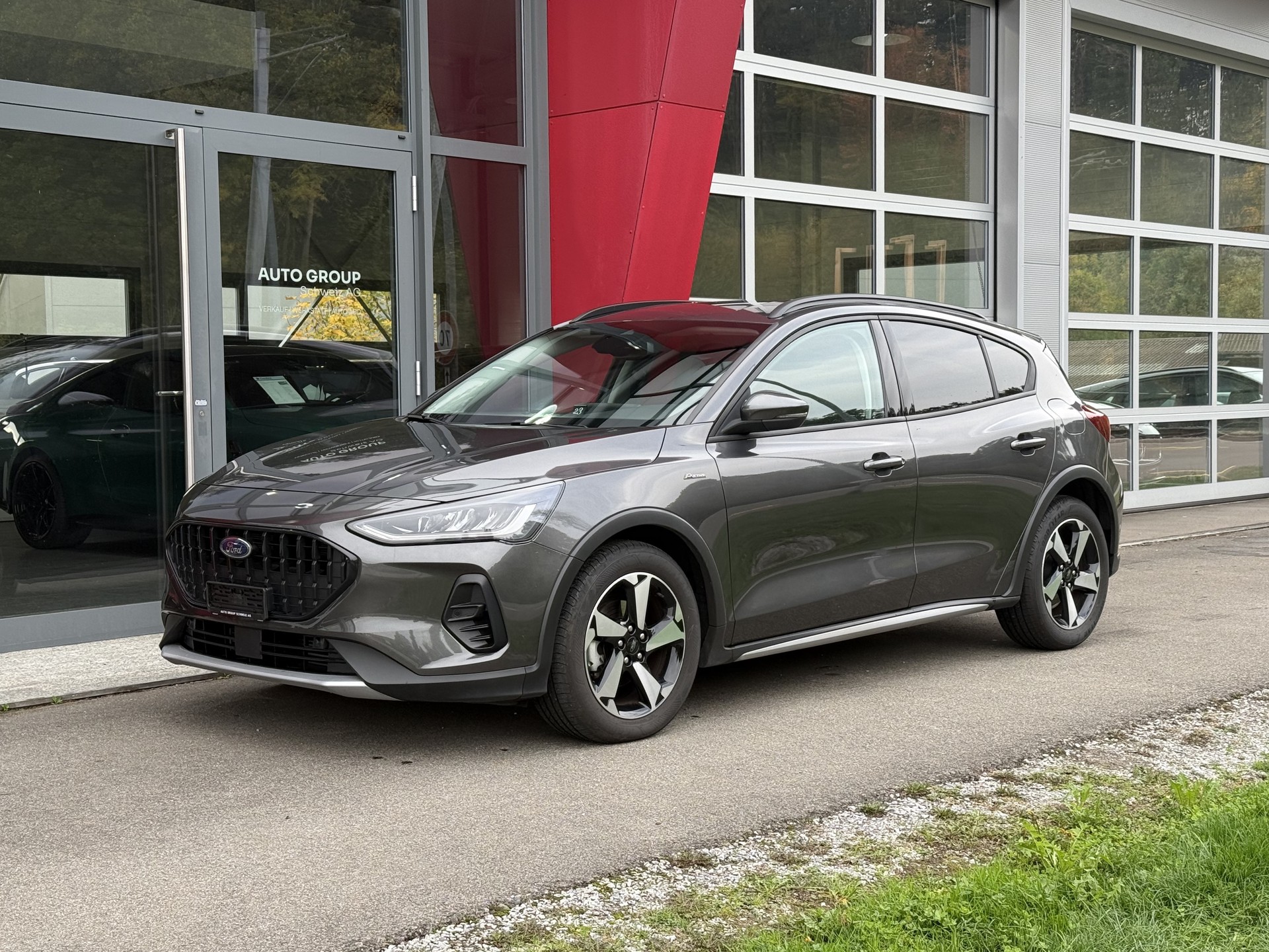 FORD Focus 1.0 MHEV Active Automat LEASING AB 321.95 CHF / MONAT