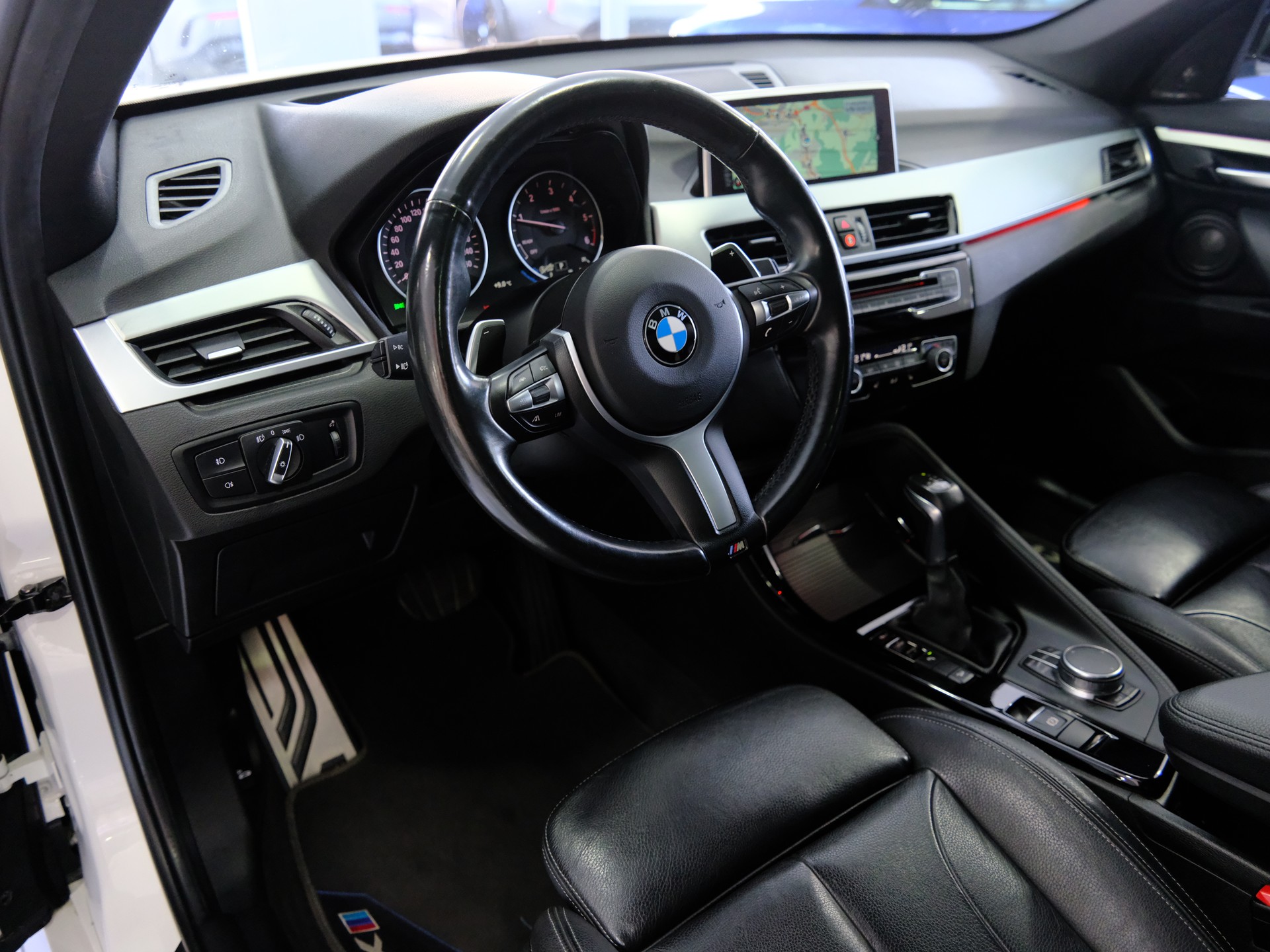 BMW X1 xDrive 25d M Sport Steptronic-image-8