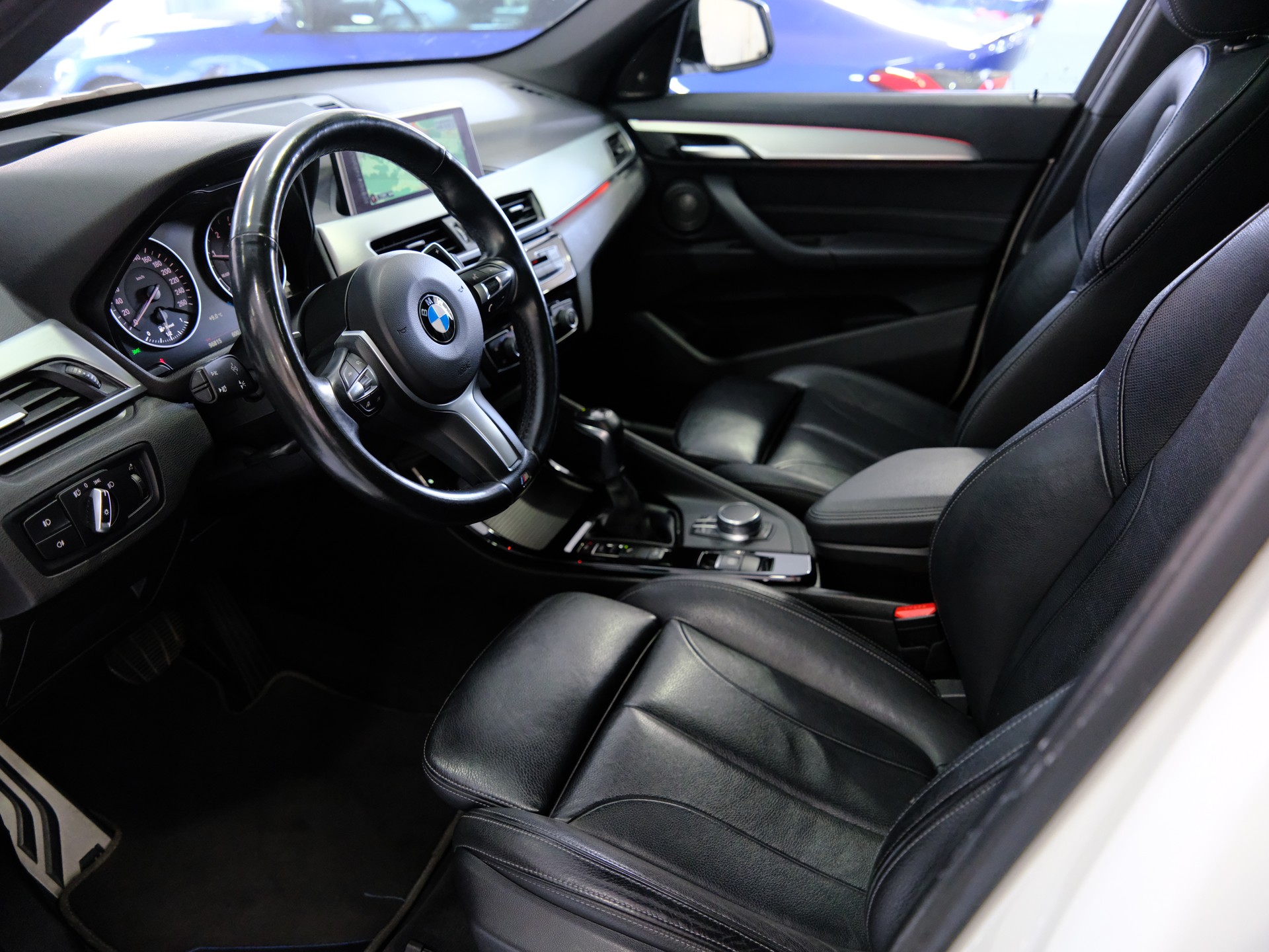 BMW X1 xDrive 25d M Sport Steptronic-image-9