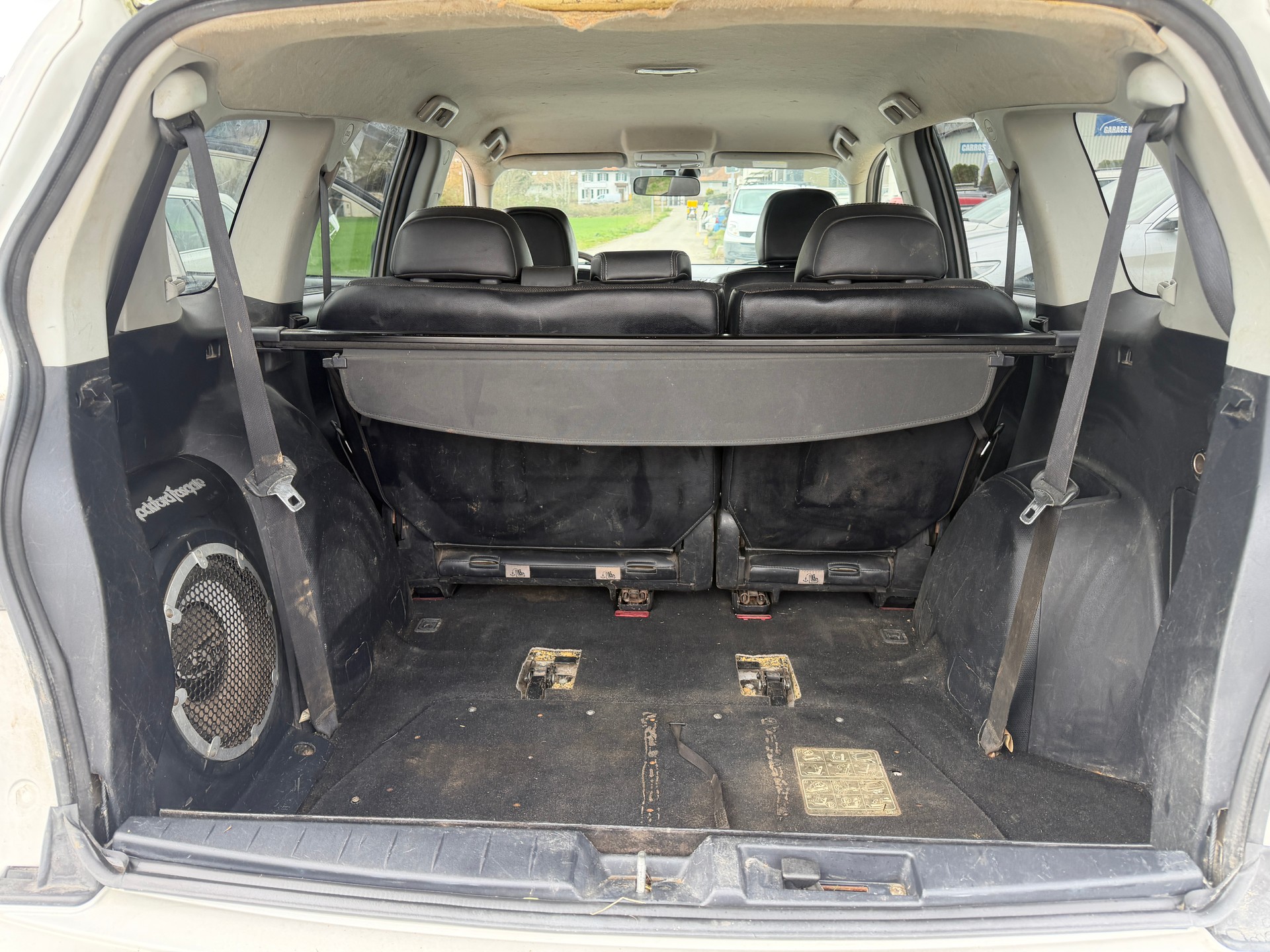 MITSUBISHI Outlander 2.2 DID Navigator 4WD TC-SST-image-12