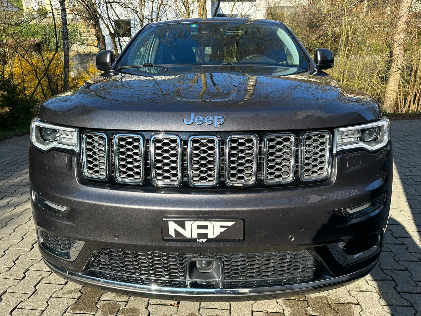 JEEP Grand Cherokee 3.0 CRD Summit Automatic-image-7