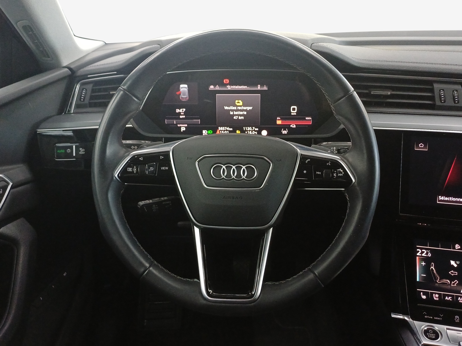 AUDI e-tron 55 quattro-image-10