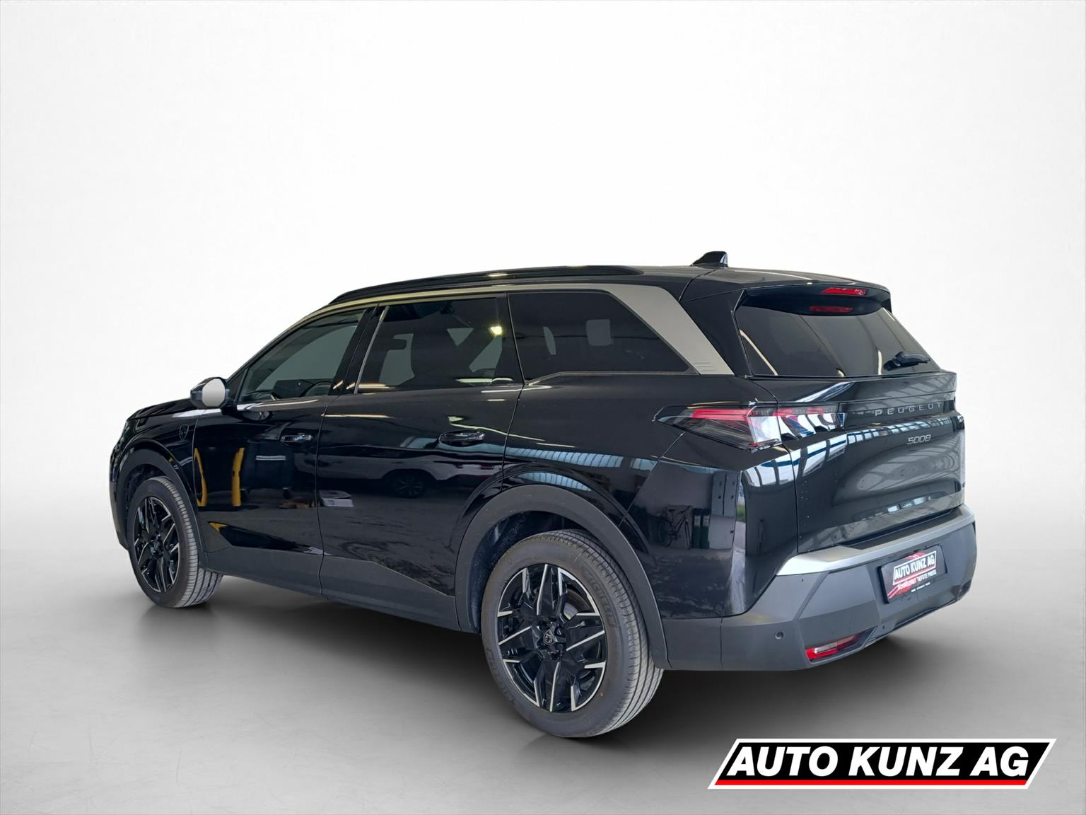 PEUGEOT 5008 145 Hybrid GT 7-Plätzer Pano-image-3