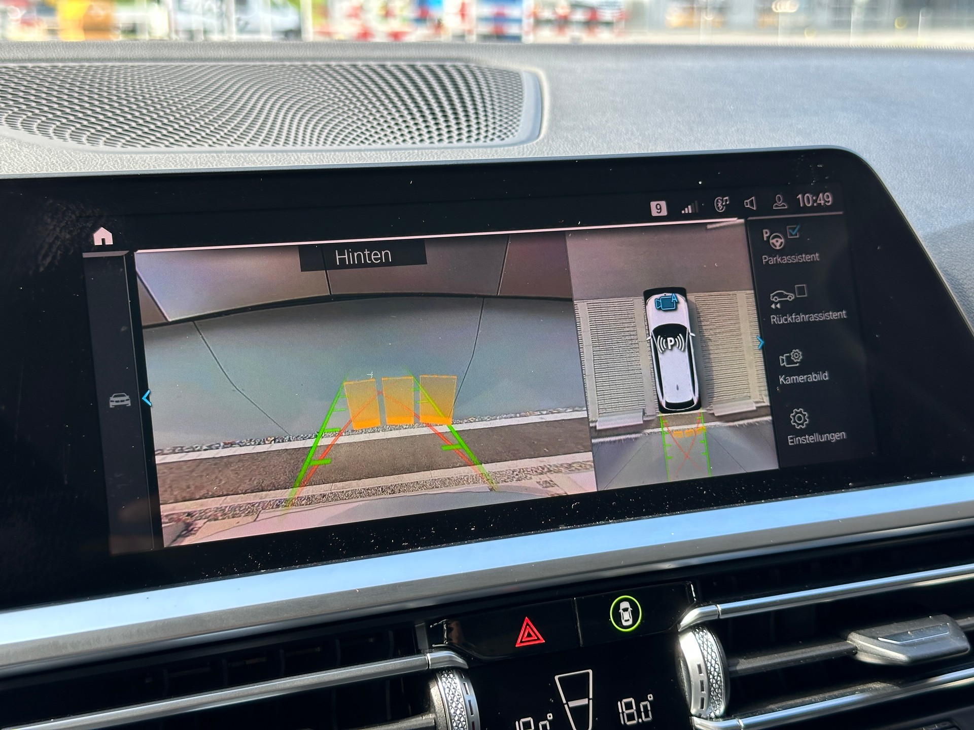 BMW 330e x DriveTouring Sport Line Steptronic *Assistenzpaket* *Laser* *Head-Up*-image-20