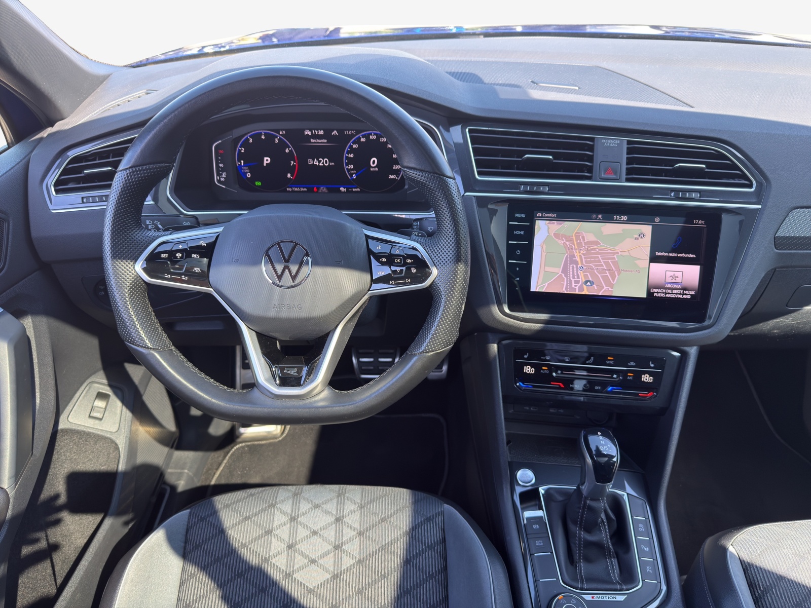 VW Tiguan 2.0TSI R-Line 4Motion DSG-image-8